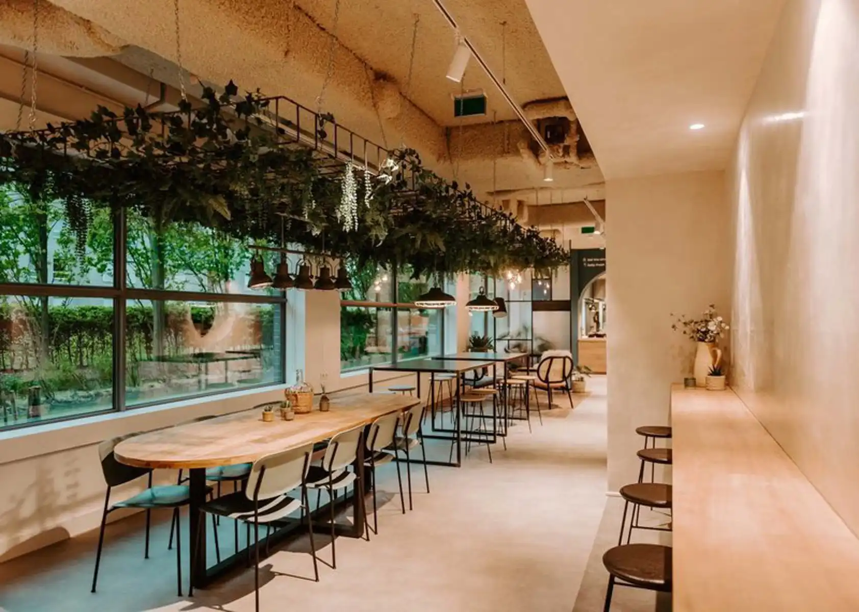 Kantoor te huur in Antwerpen Berchem foto 4