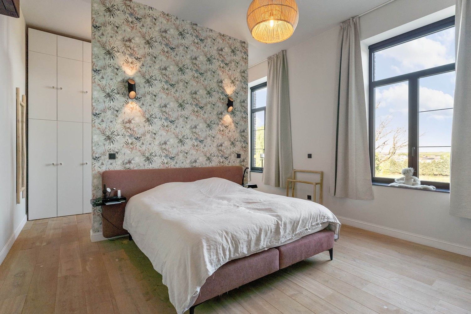 Karaktervol herenhuis met modern comfort in een groene, landelijke setting foto 25