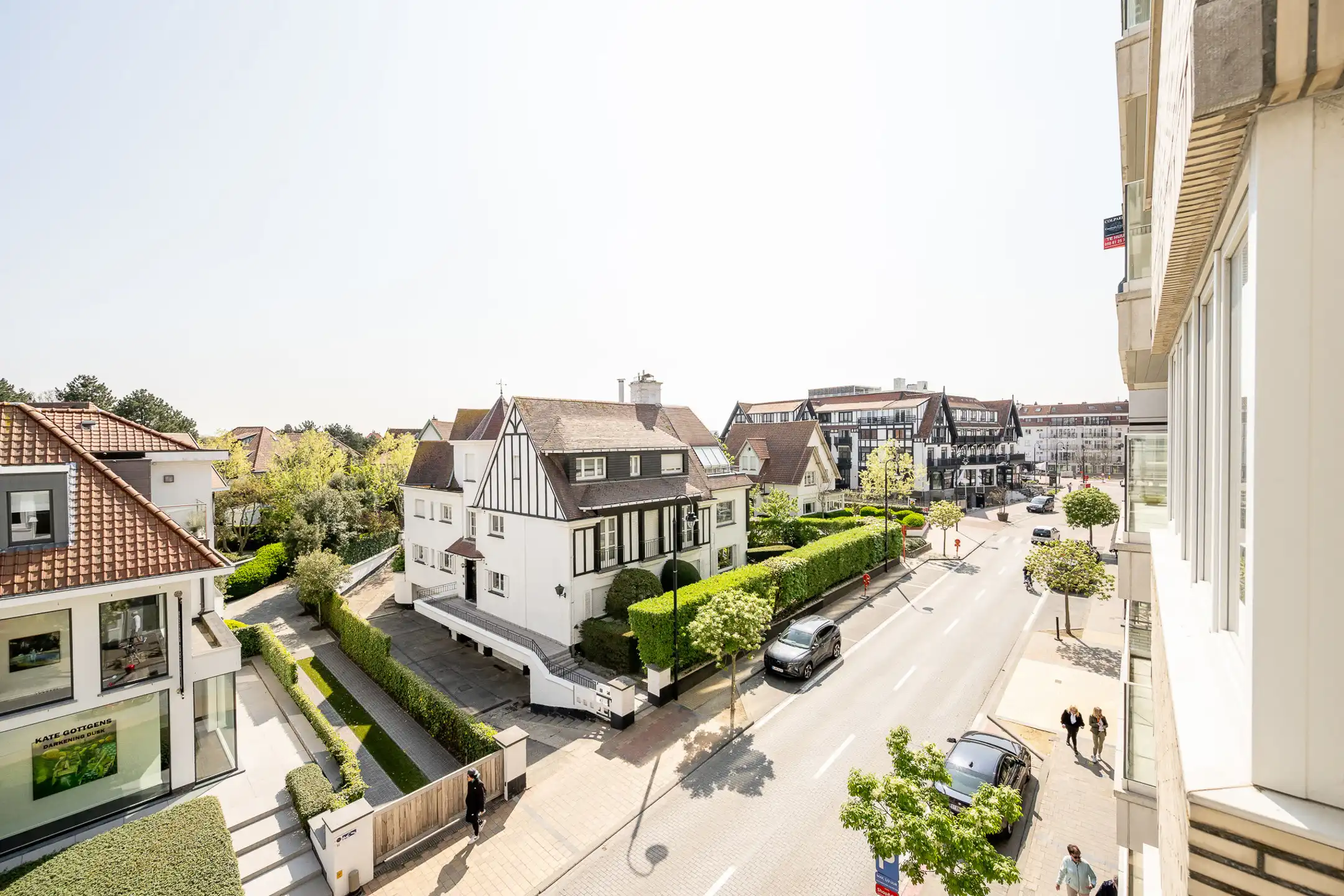 Elegant gerenoveerd appartement met open zicht in het Zoute foto 31