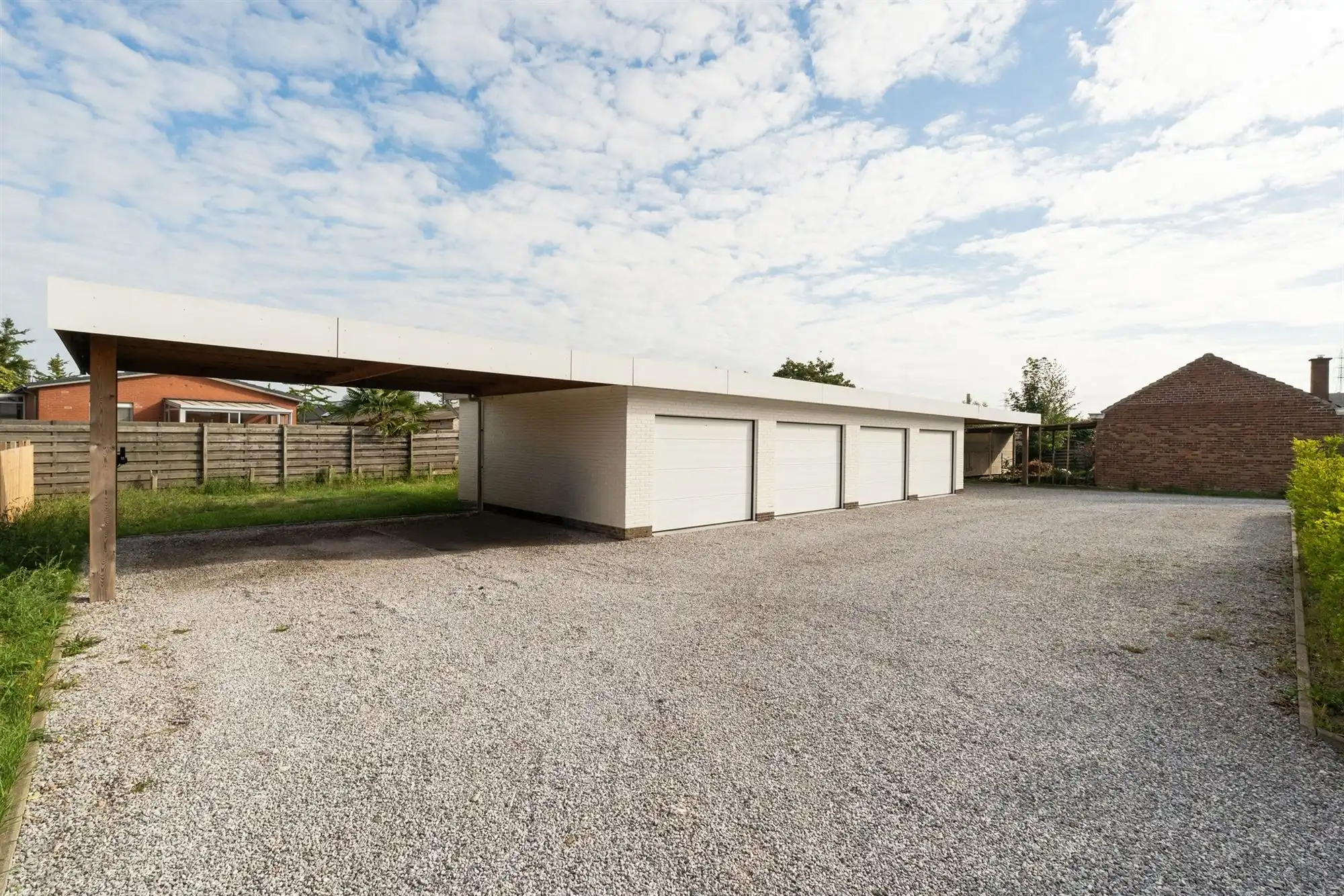 Mooi strak gelijkvloers appartement met 3 slaapkamers, tuin, inclusief garage en carport, EPC A foto 10