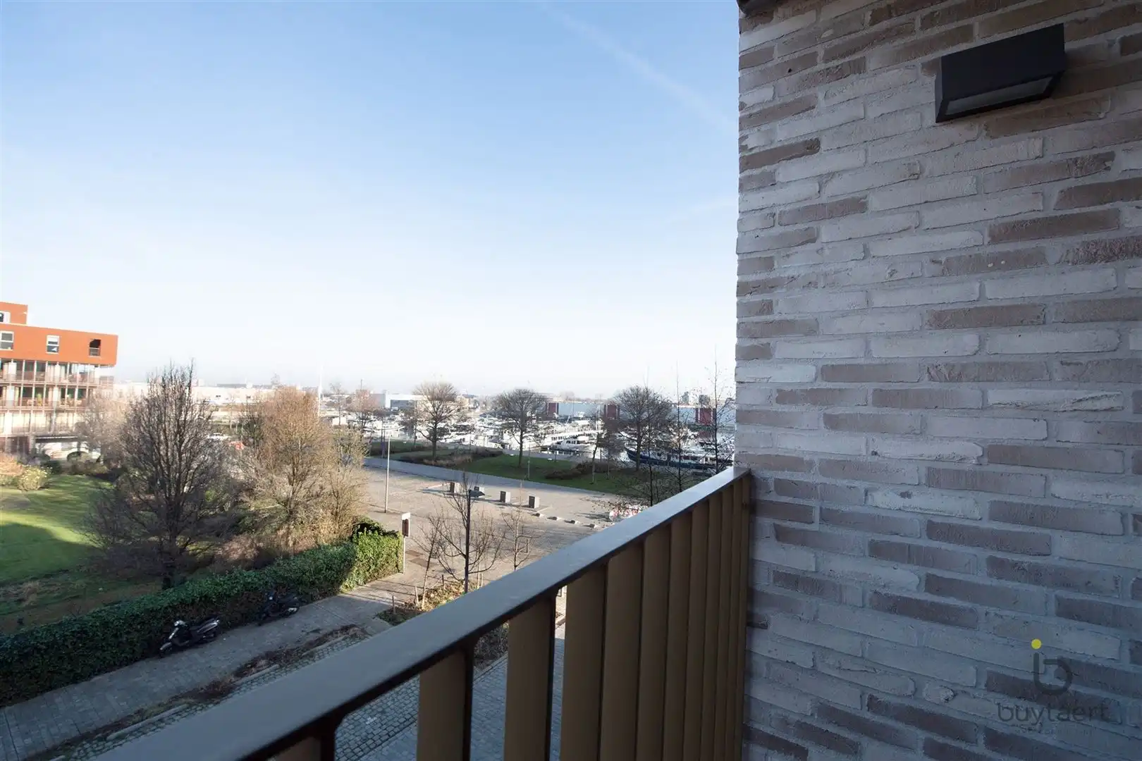 Magnifique nieuwbouw studio met terras en fenomenaal uitzicht! foto 25