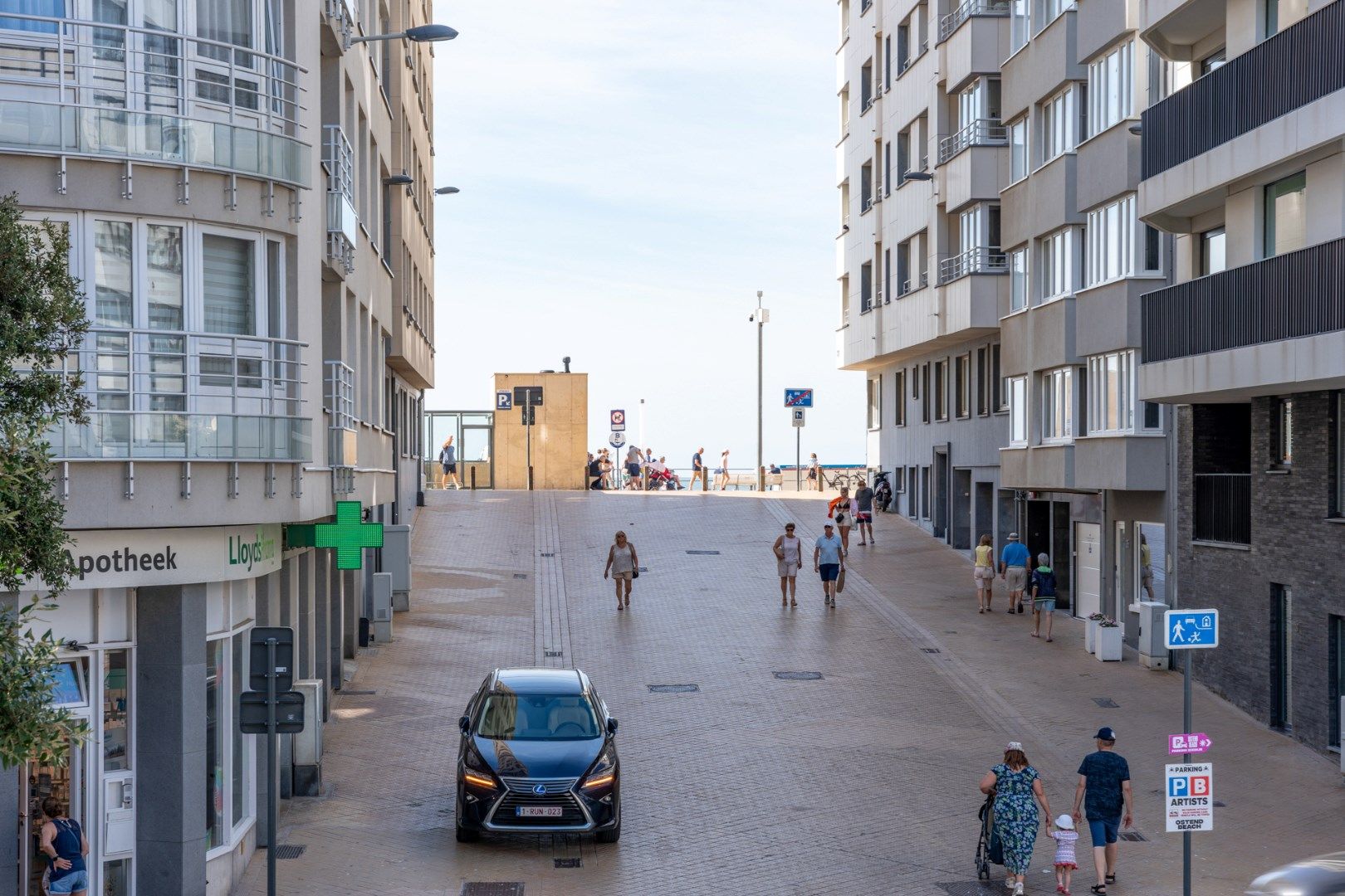 3-slaapkamerappartement op uitmuntende ligging in hartje Oostende! foto 2