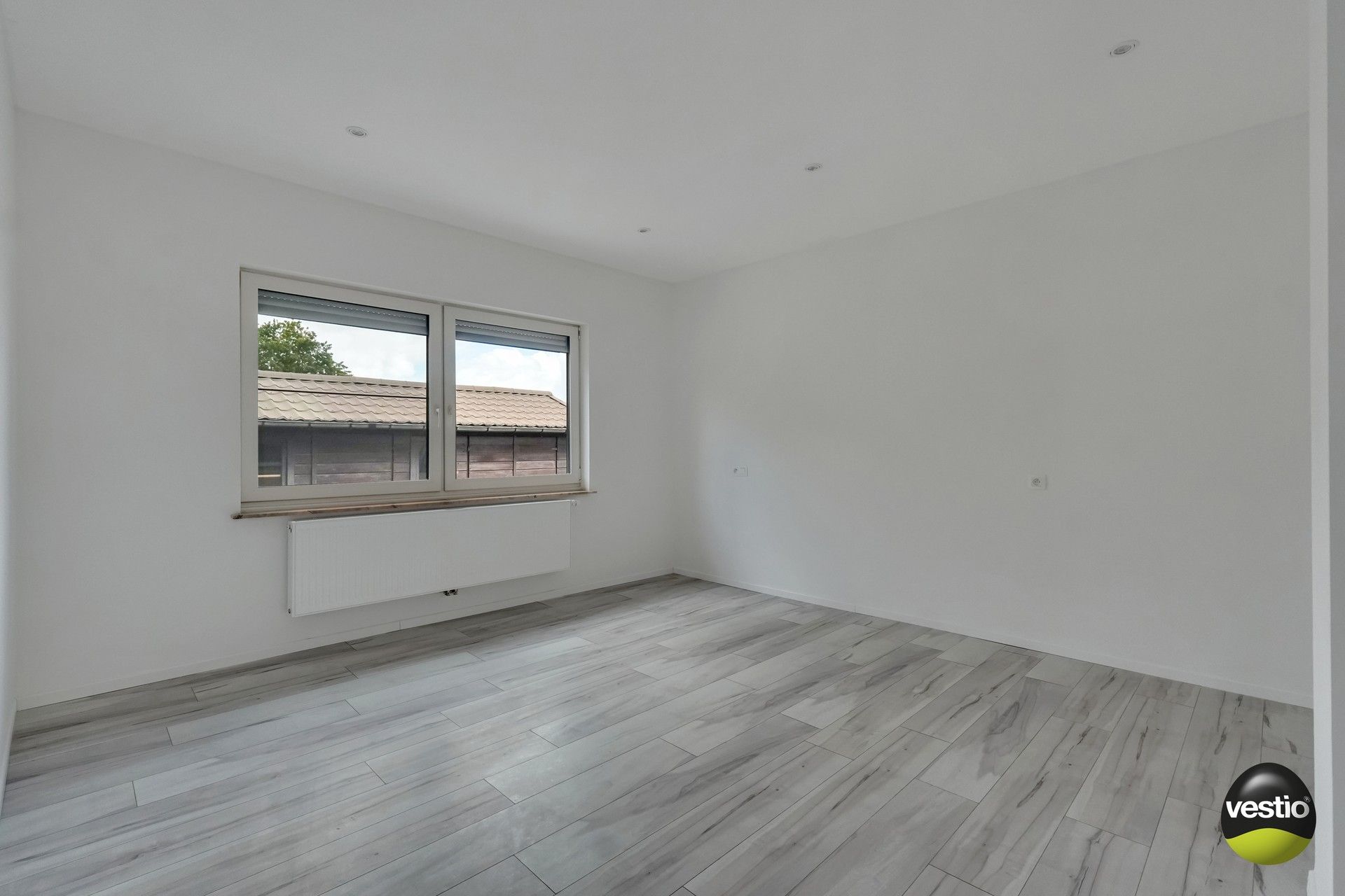GERENOVEERDE WONING MET 5 SLAAPKAMERS foto 12