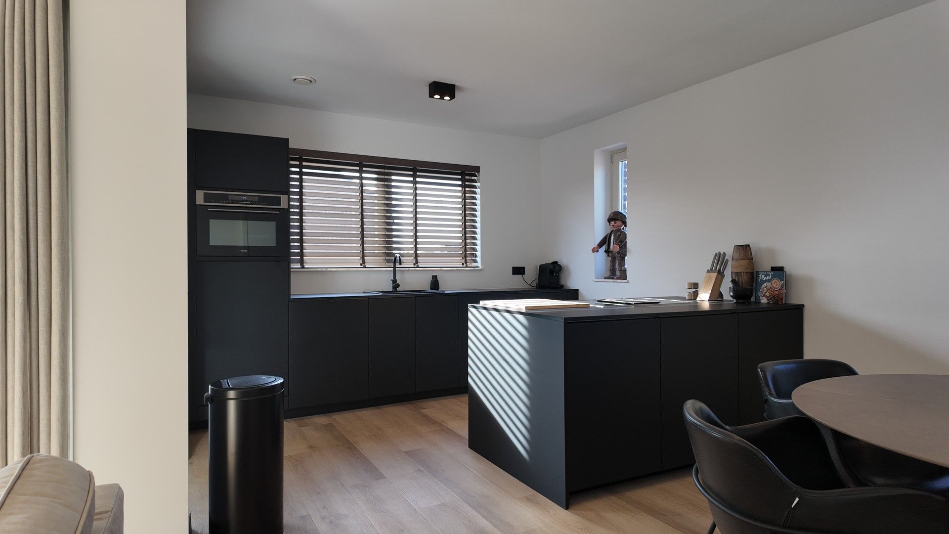 MODERNE DUPLEX TE LANAKEN MET 3SLKP - TE KOOP foto 8