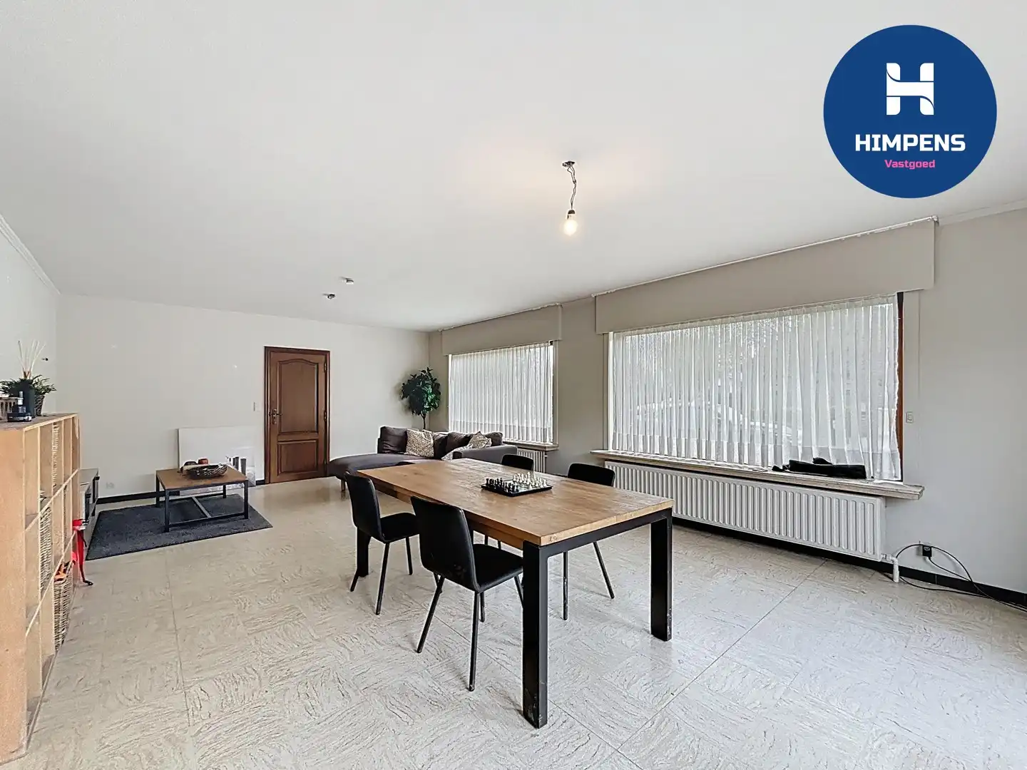 Te renoveren villa met grote tuin en uitbreidingsmogelijkheden foto 4