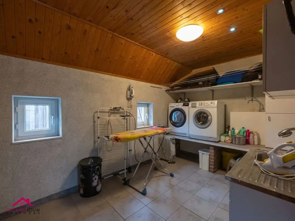 Charmante vrijstaande woning foto 32