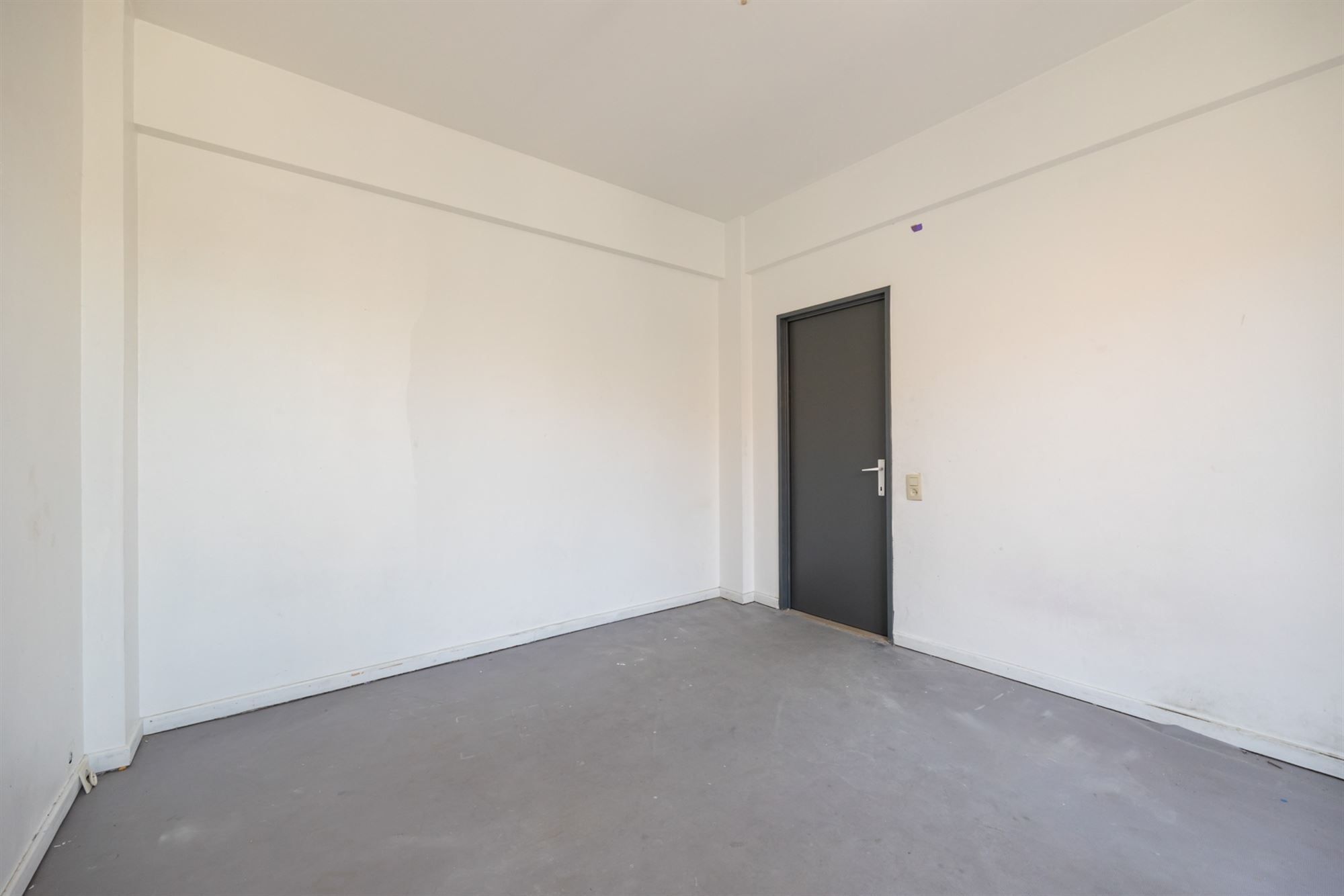 Op te frissen appartement met 2 slaapkamers nabij de Slachthuissite foto 12