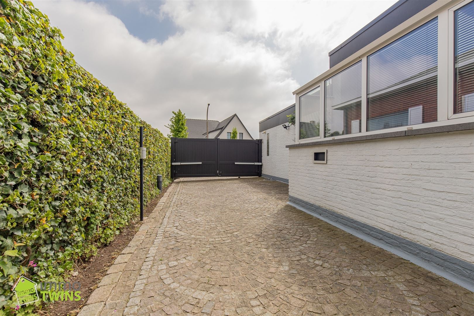 Ruime Vrijstaande Woning met 4 slpks foto 22