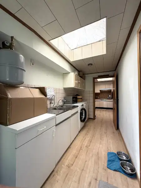 Ruime woning met tuin en garage op uitstekende ligging foto 8