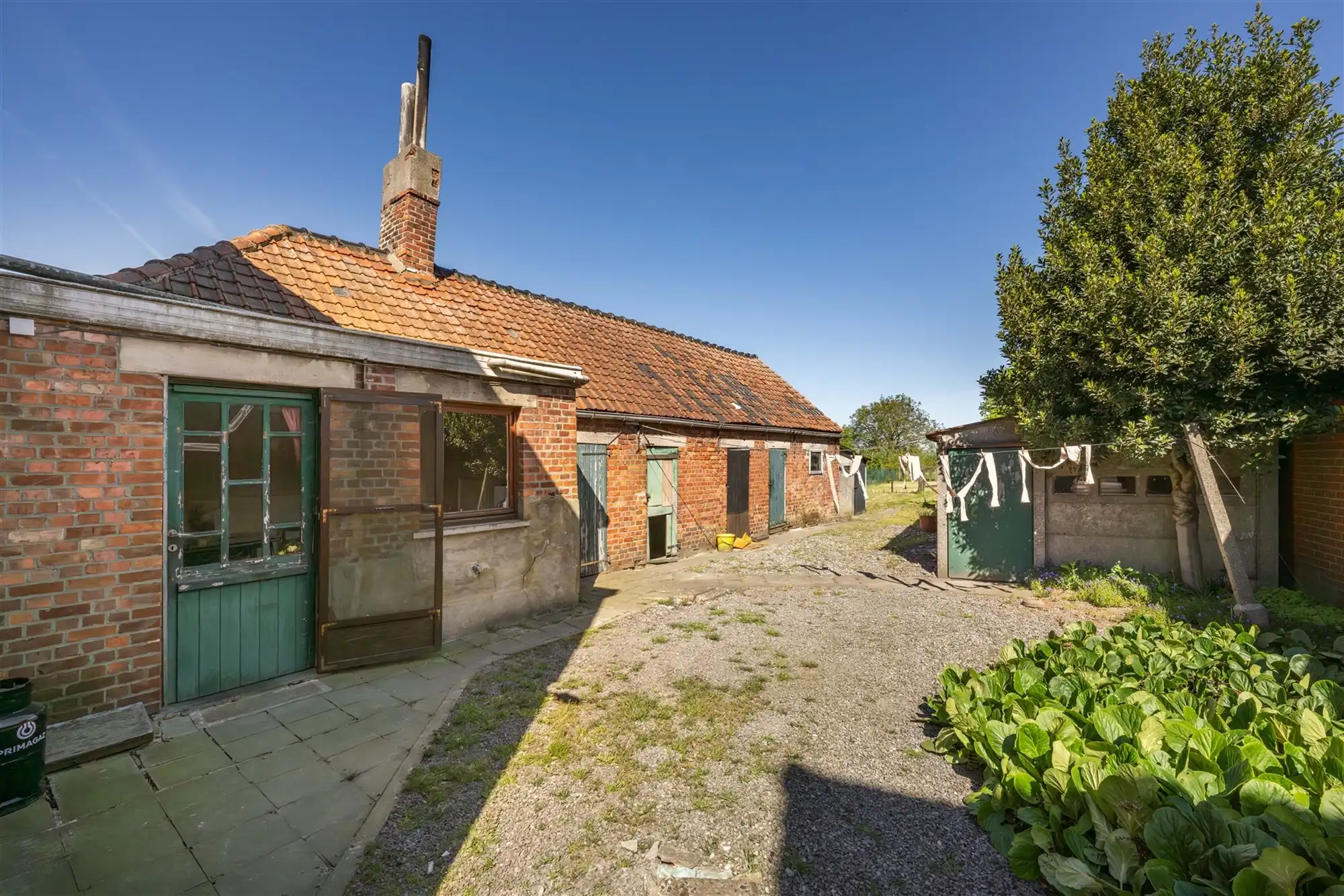 Halfopen woning op 885 m² foto 6