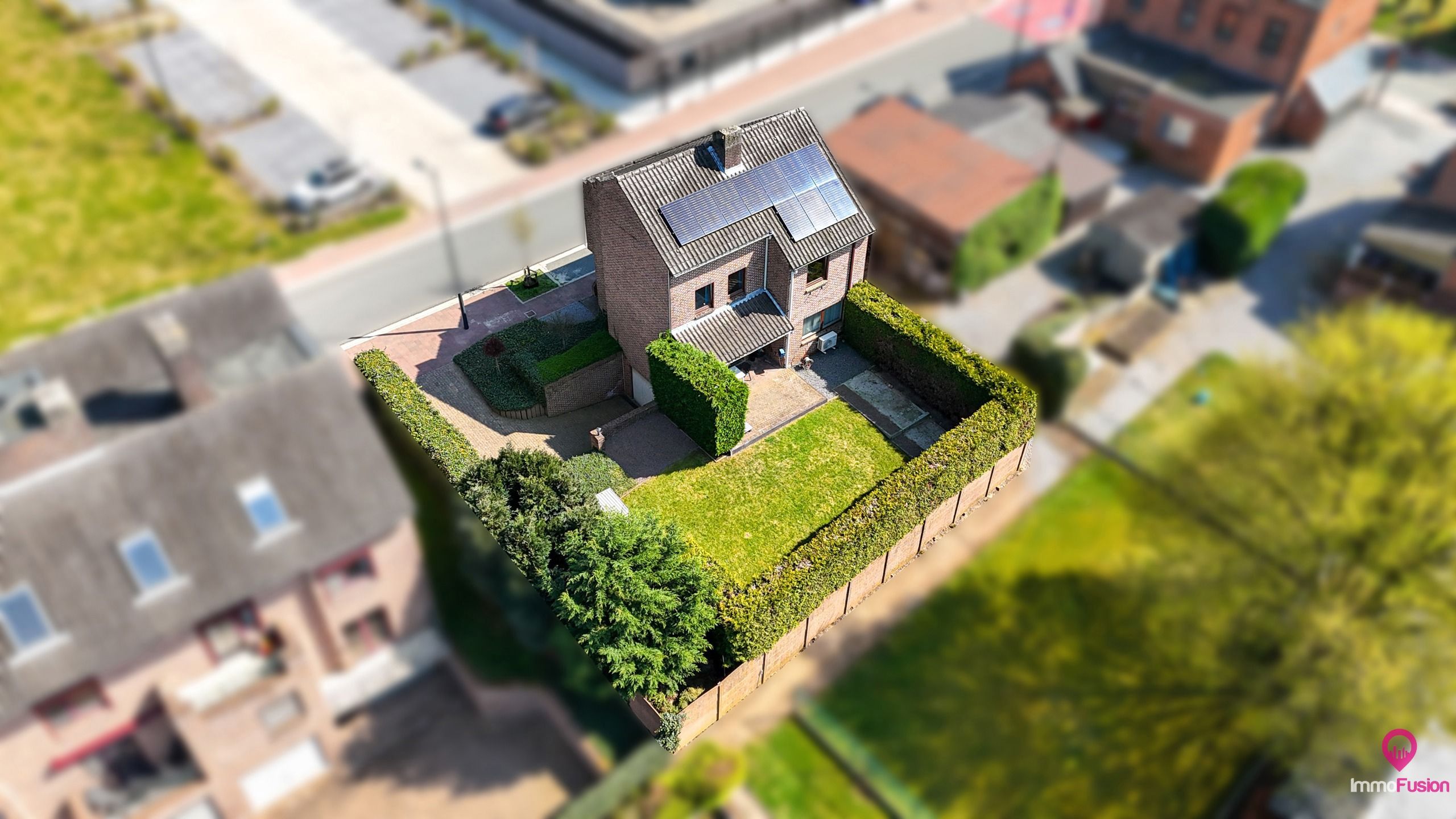 Charmante woning met 3 slaapkamers en inpandige garage! foto 39