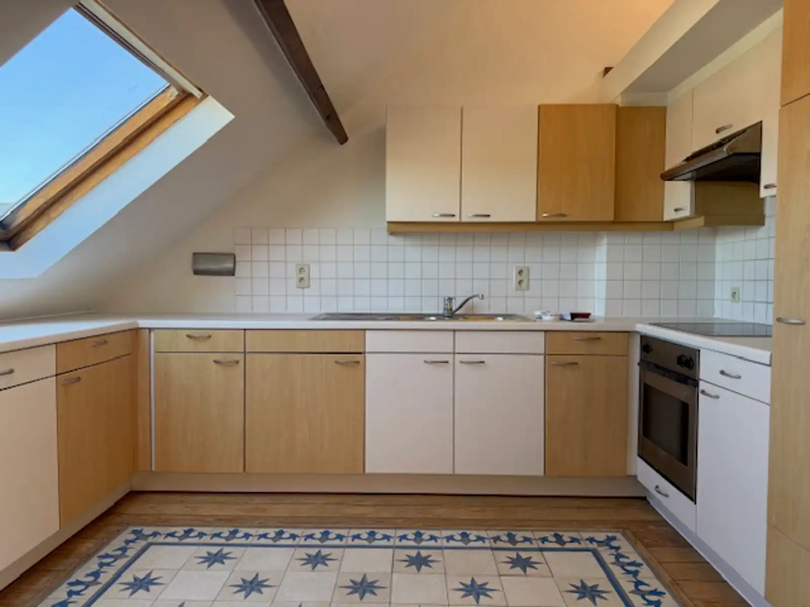 te huur: dakappartement in loftstyle foto 7