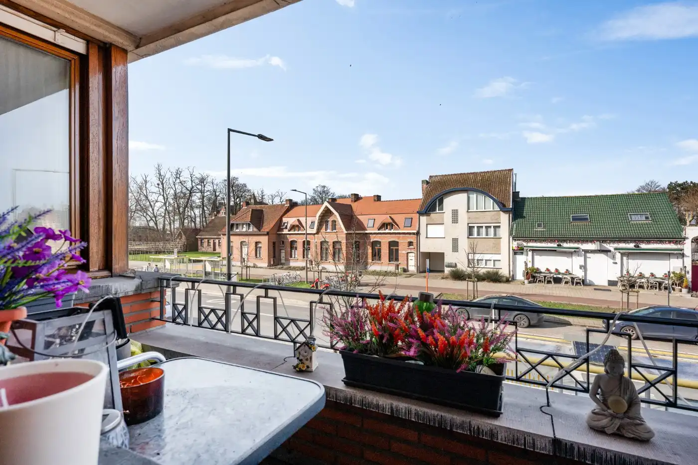 Tof app. op de 1e en 2e verd. met 2 slpk. en terrasje foto 7