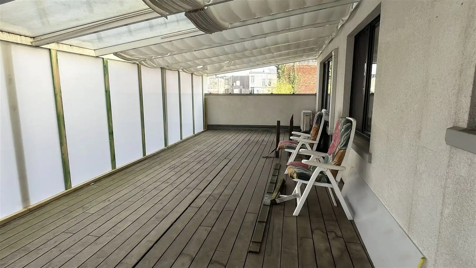Ruim 2-slaapkamer appartement met gigantisch terras (40m²)! foto 10