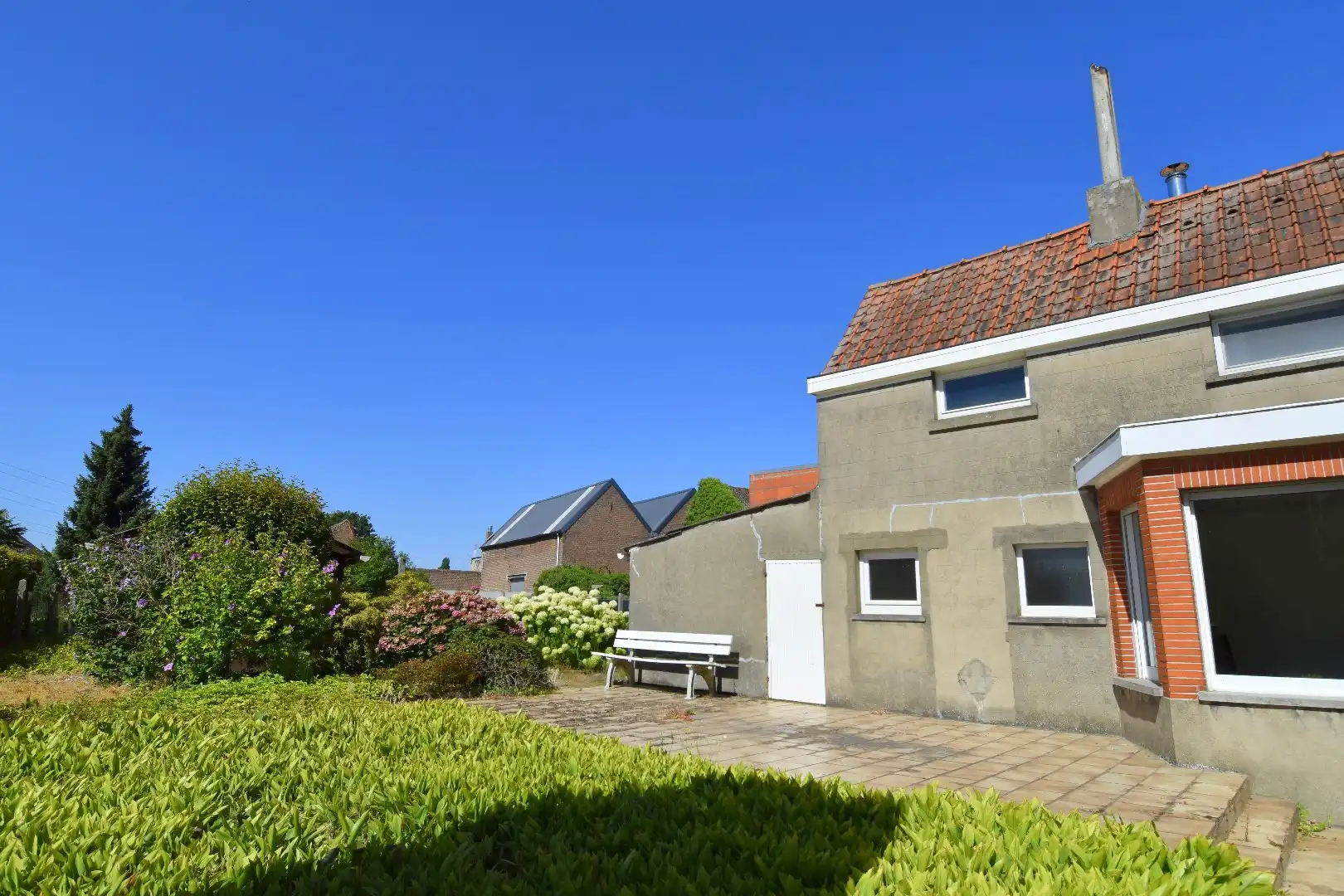 Karaktervolle woning met 3 slaapkamers en naastgelegen polyvalente ruimte (ca. 105 m²) te koop in Beveren-Leie foto 19