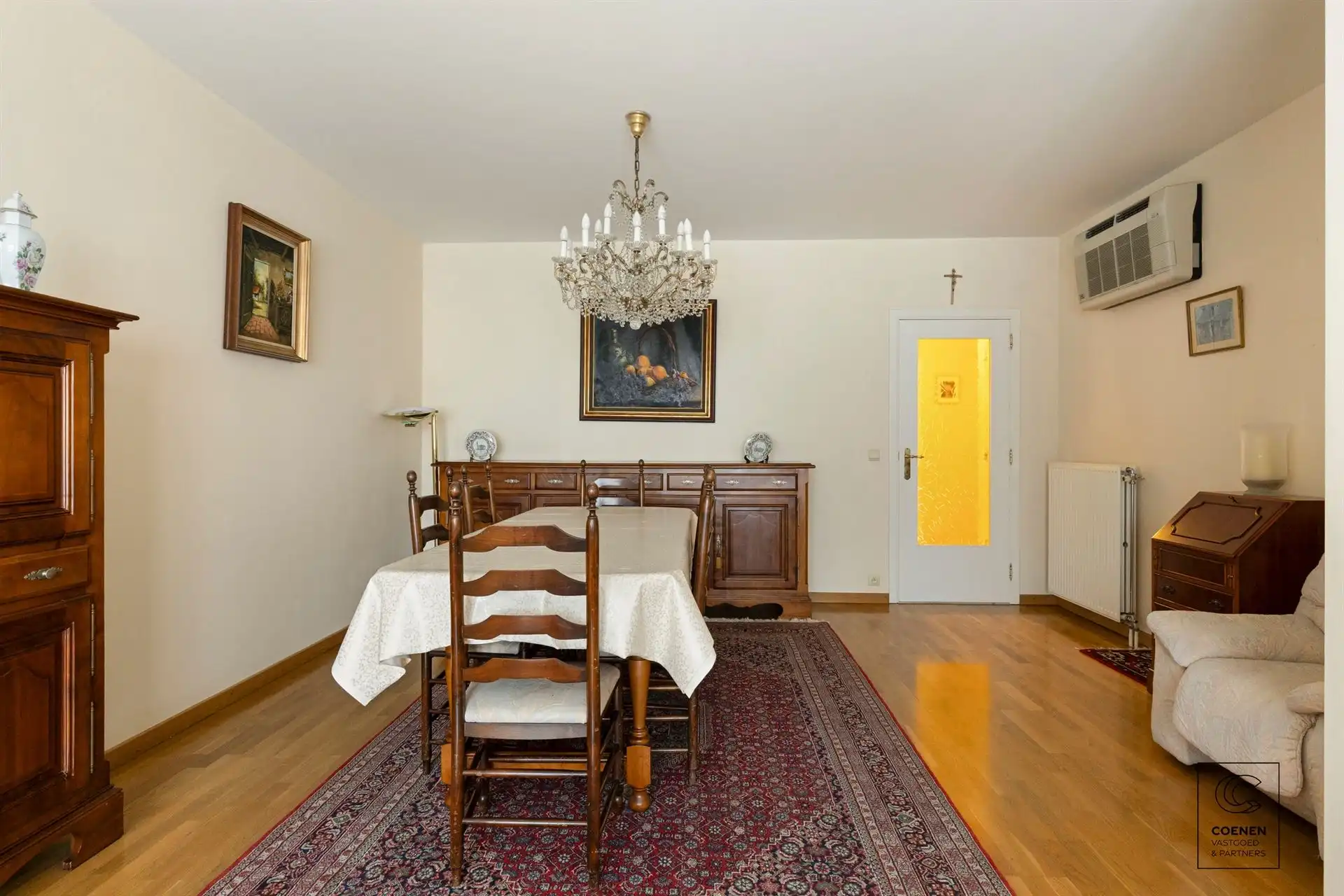 Gelijkvloers appartement van 87 m² met twee slaapkamers! foto 4