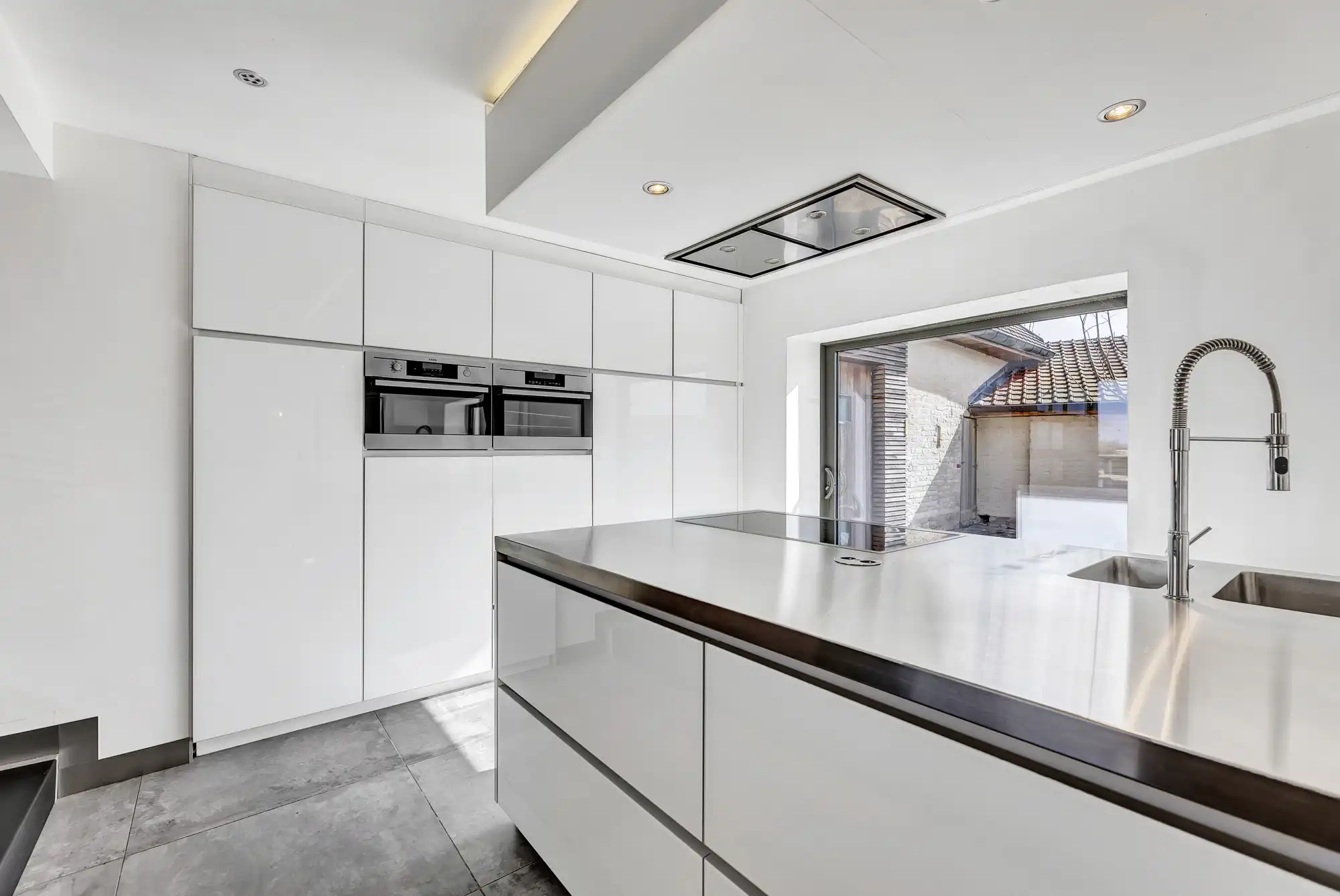 Hoeve te koop met 4 slaapkamers op prachtig perceel foto 9