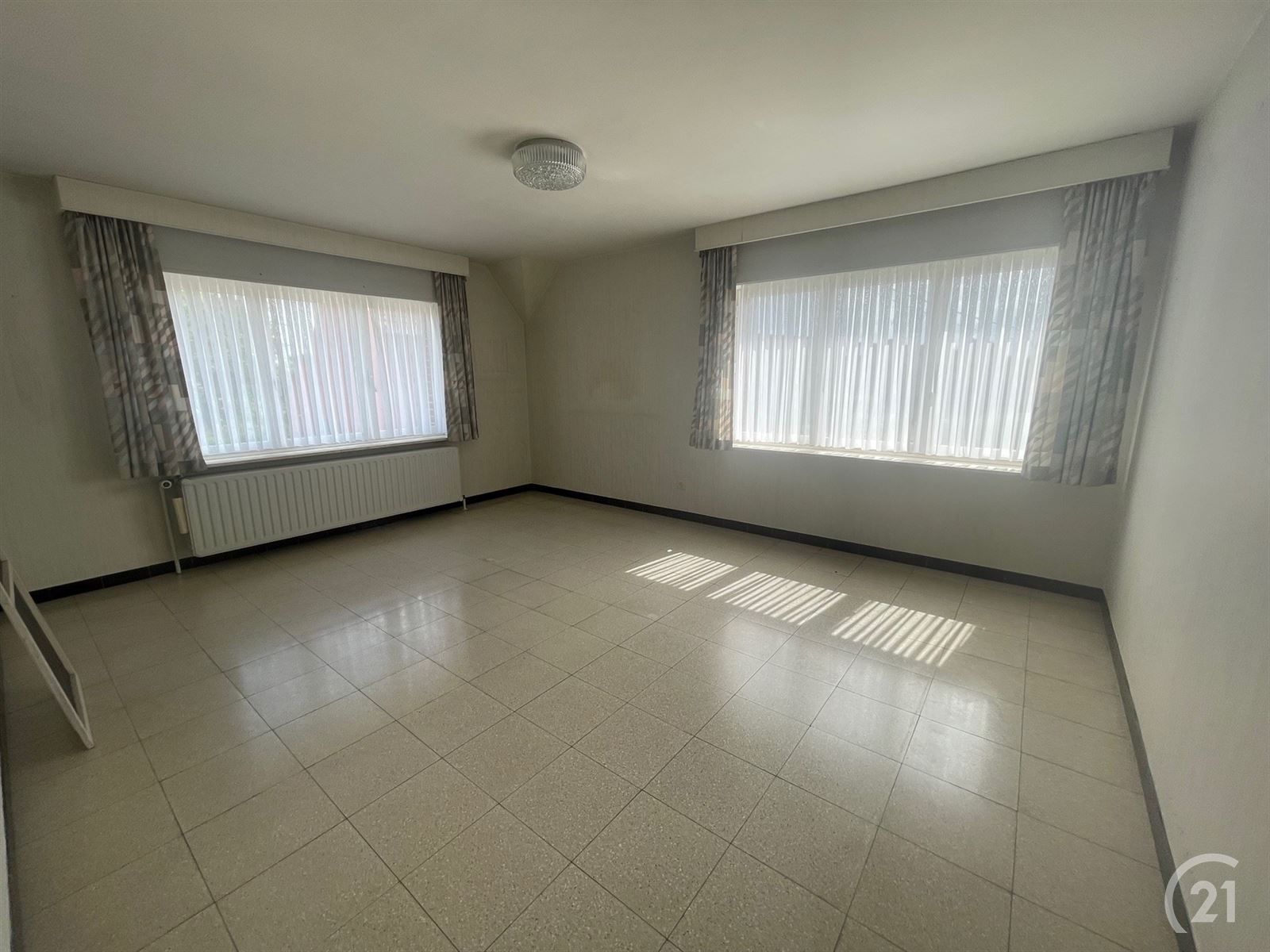 Solide 3 gevelwoning met 4 kamers, tuin en garage  foto 14