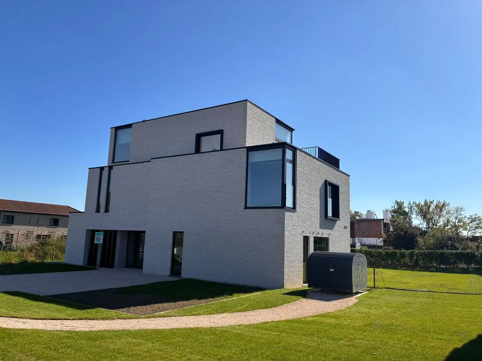 Nieuwbouw appartement met 2 slaapkamers terras en staanplaats   foto 15