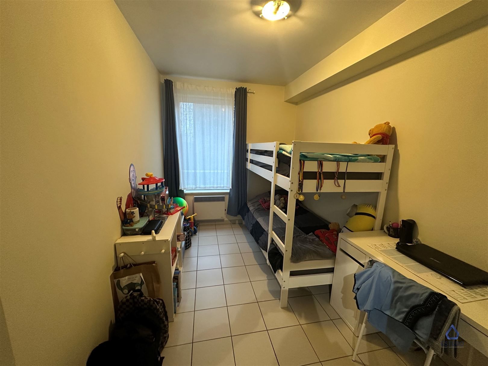 Ruim 3-slaapkamerappartement met zuidgericht terras foto 7