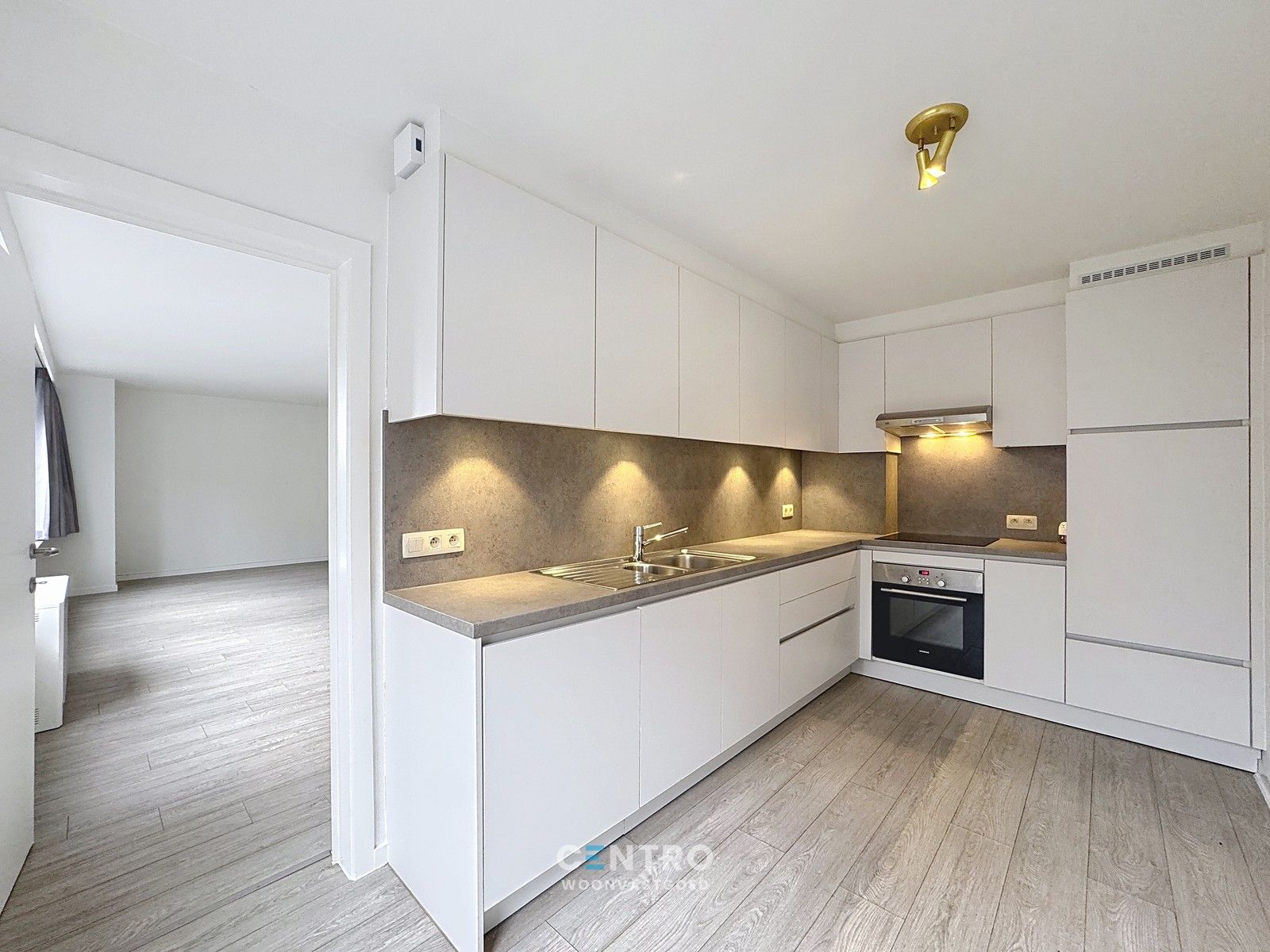 RUIM appartement met 3 slpks, garage én terras! foto 5