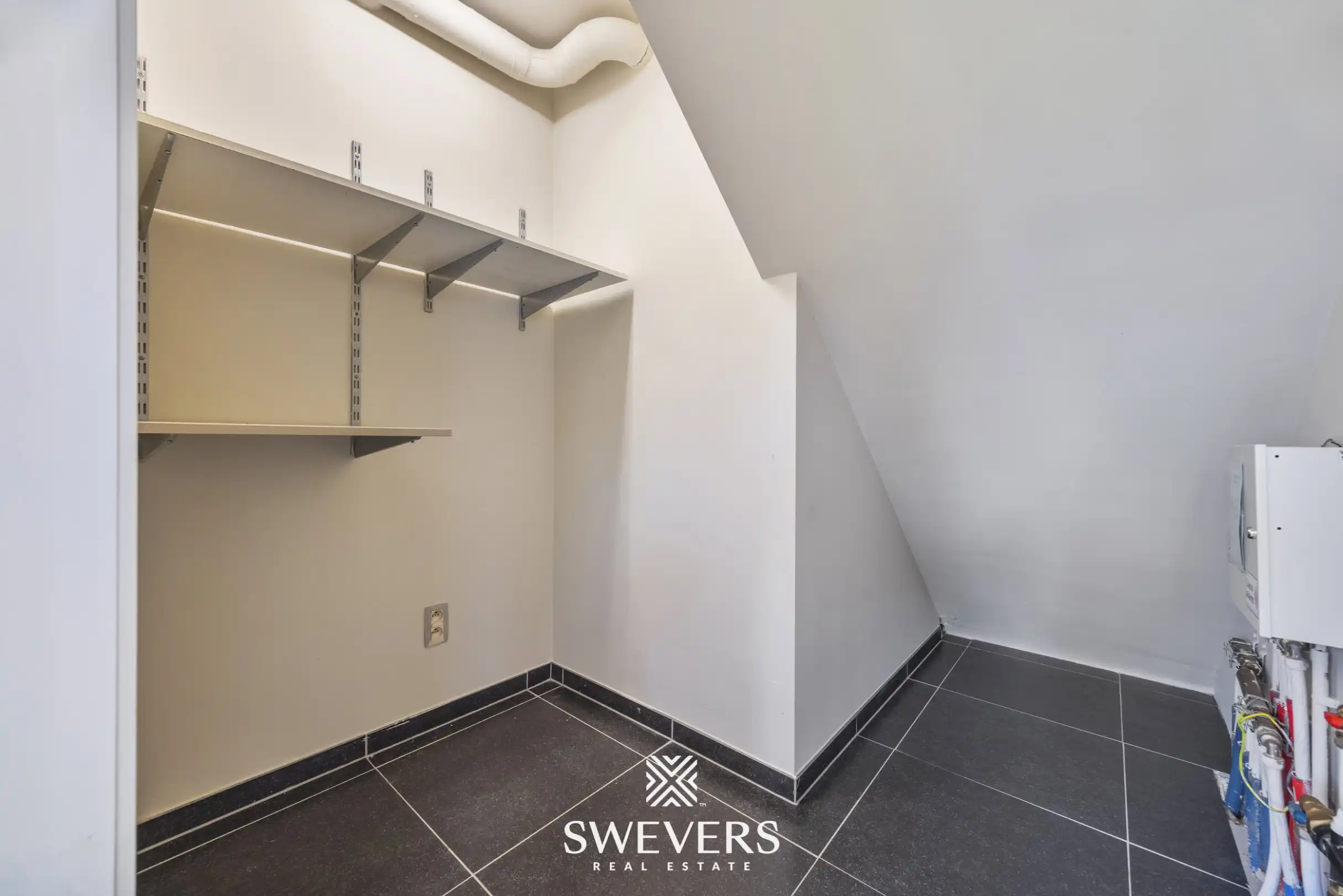 Instapklare woonst met studio op prachtig perceel (42a59ca) te Heusden-Zolder foto 32
