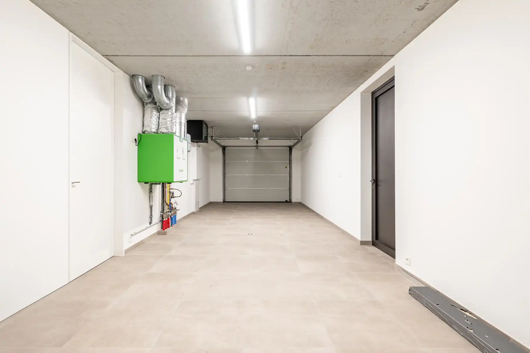Ongemeubelde nieuwbouwvilla van Govaert & Vanhoutte in Knokke-Heist foto 37