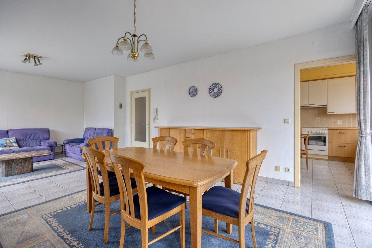 Goed gelegen appartement met parking en kelder  foto 8