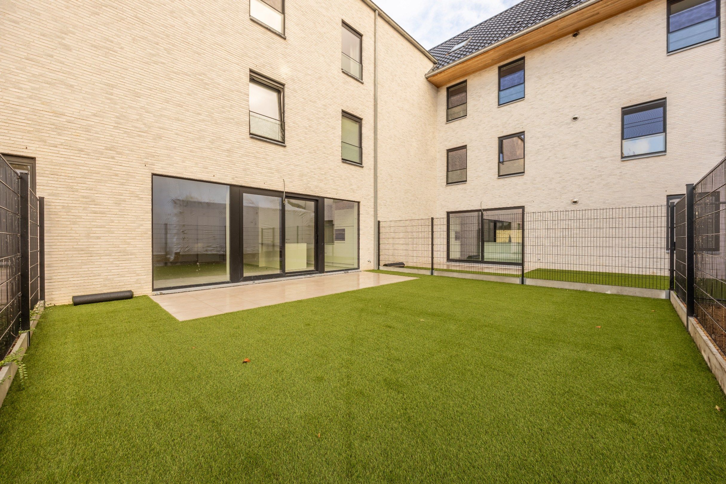 VILLA APPARTEMENT MET TERRAS EN TUIN foto 2