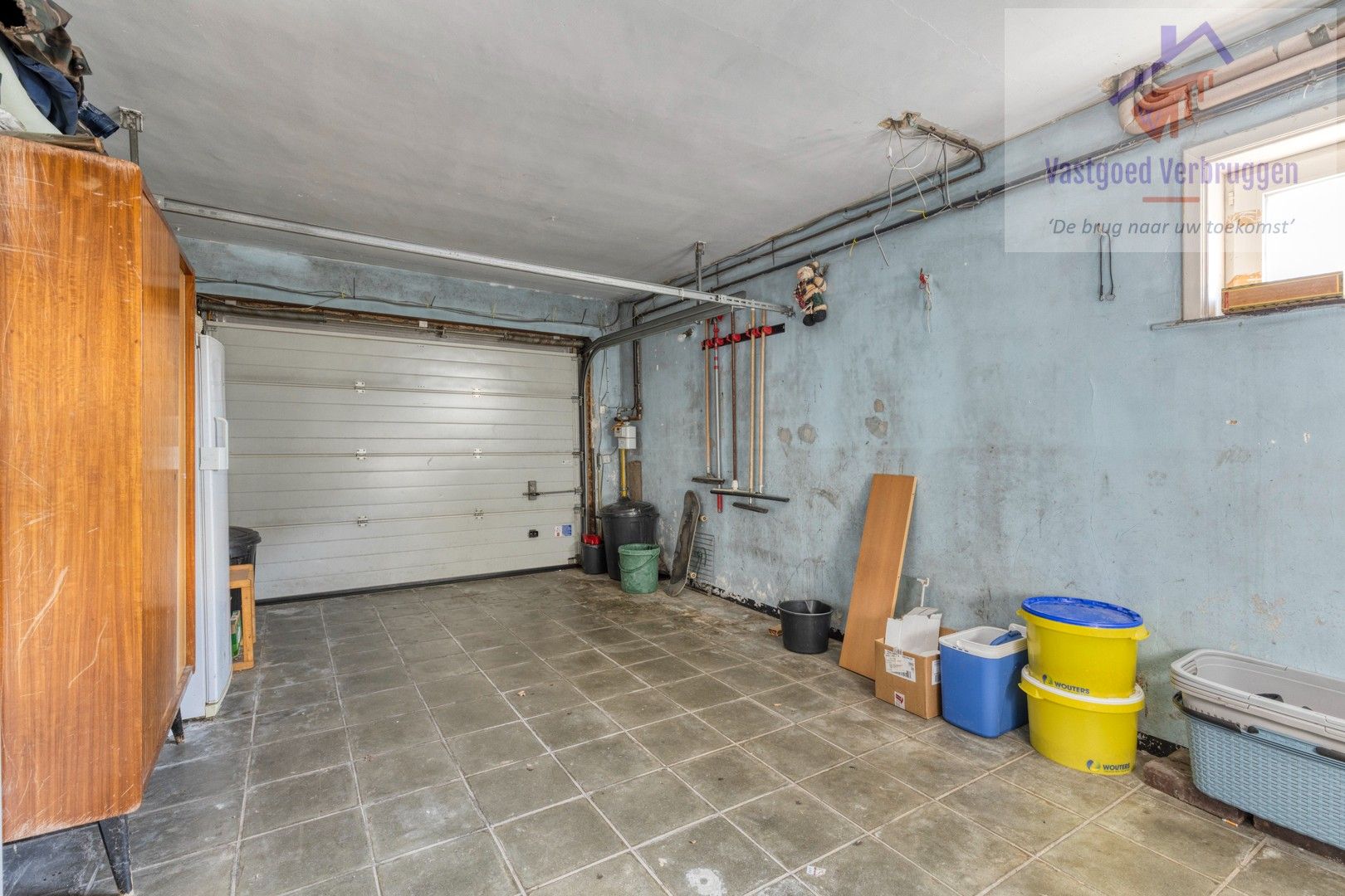 Ruime statige halfopen bebouwing met mooie tuin nabij het centrum foto 20