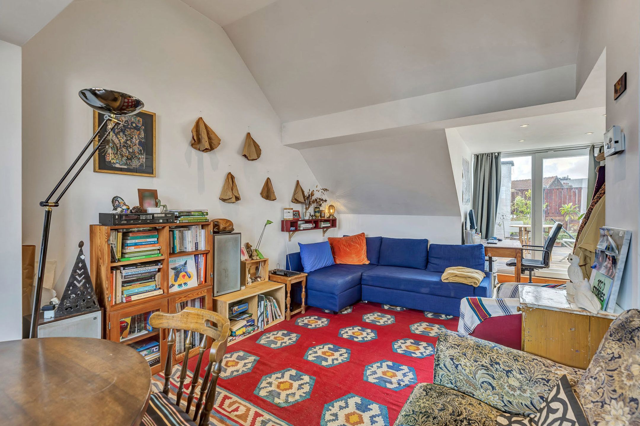 Instapklaar app. met groot terras van 40m² op goede ligging! foto 8