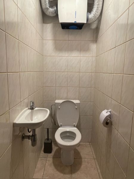 Instapklaar ruim appartement met 2 slaapkamers foto 9
