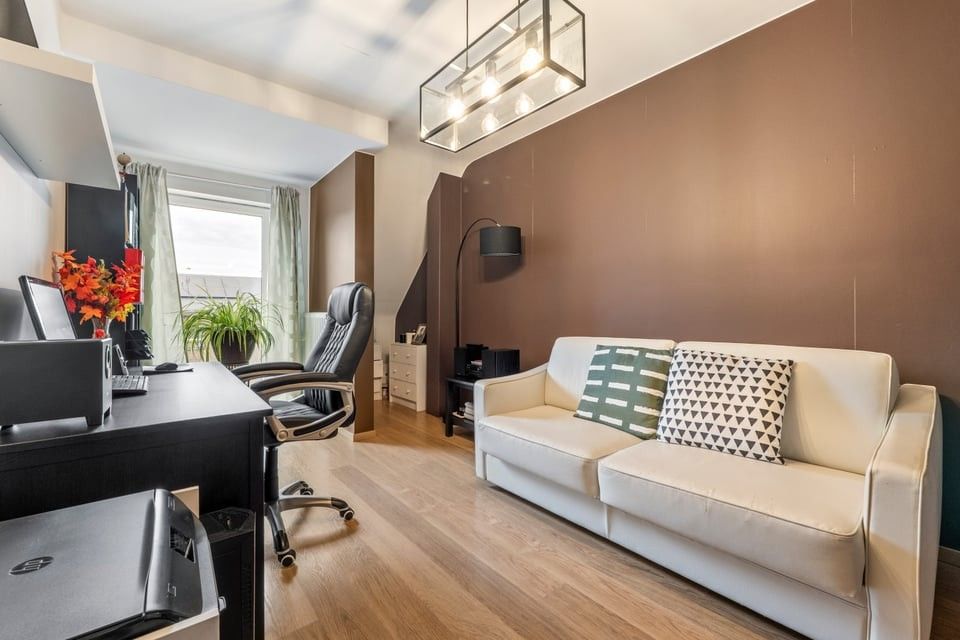 GEZELLIG 3 SLKS APPARTEMENT MET STAANPLAATS IN LANDEN foto 23