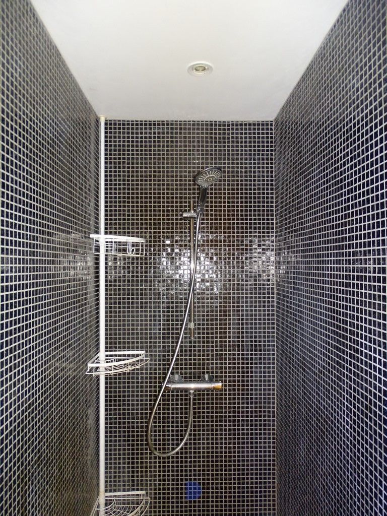 Recente alleenstaande woning met 5 slaapkamers. foto 12