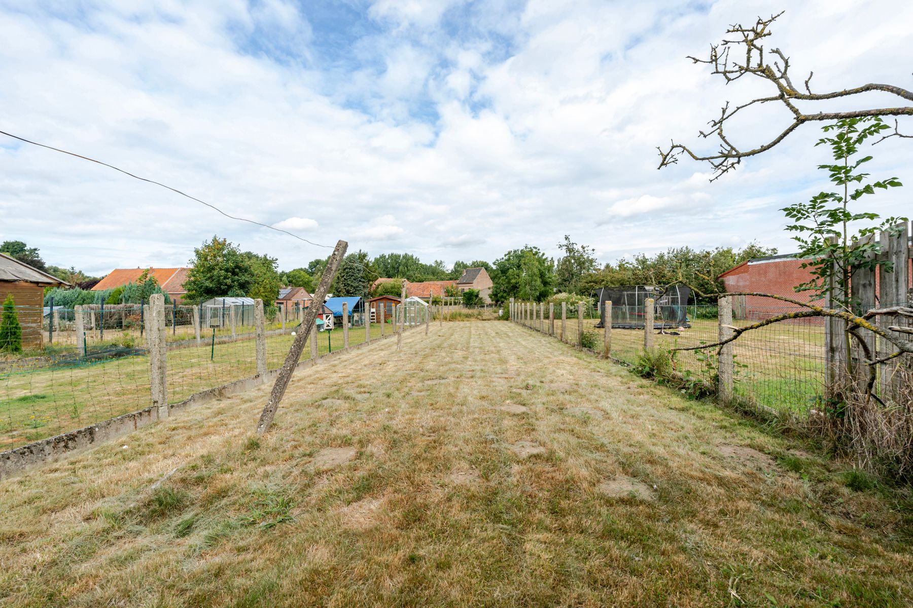 Huis 3 slaapkamers, grote zolder en grote tuin te Grimbergen foto 15