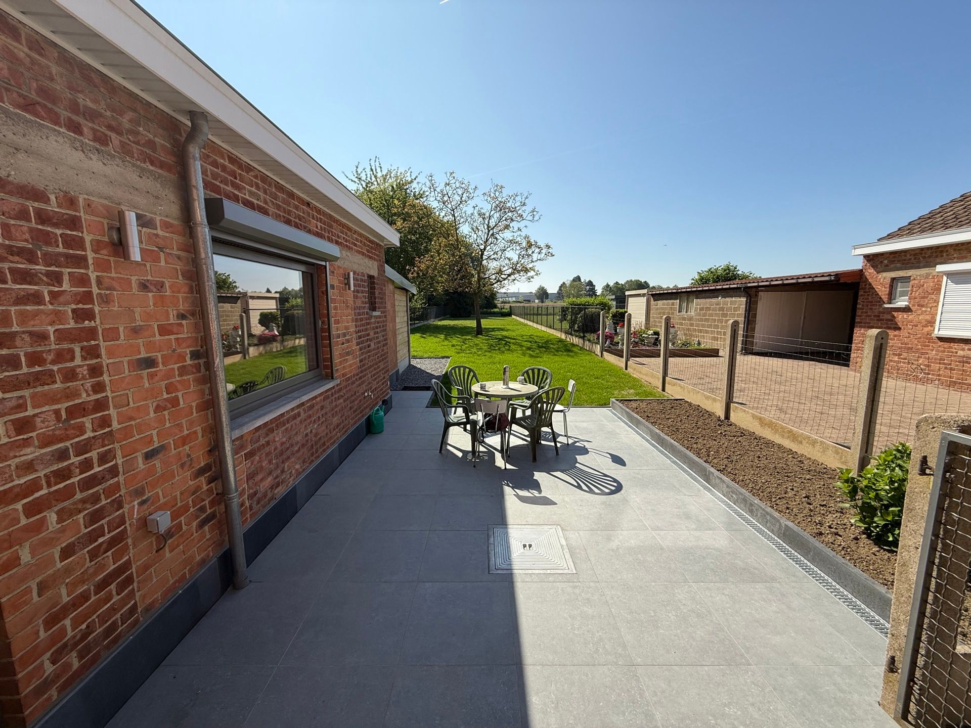 Gerenoveerde gezinswoning met zonrijke tuin in Grimbergen foto 14