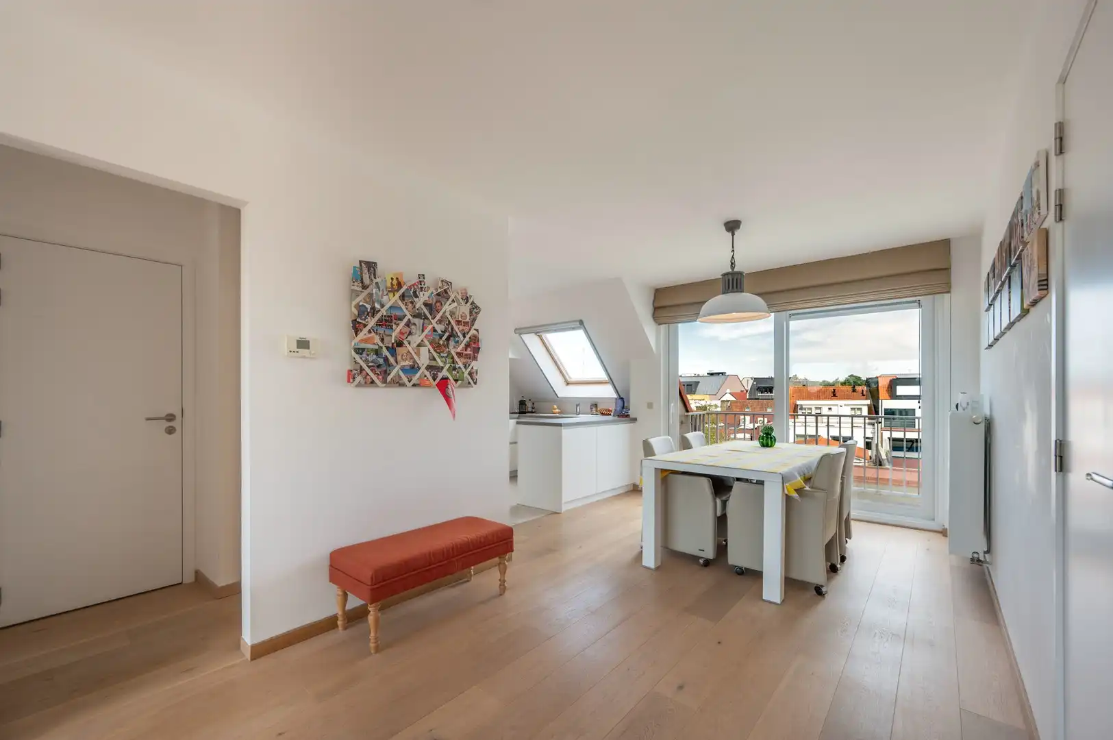 Zonnig duplex-appartement met 3 slaapkamers & mog. garagebox. foto 20