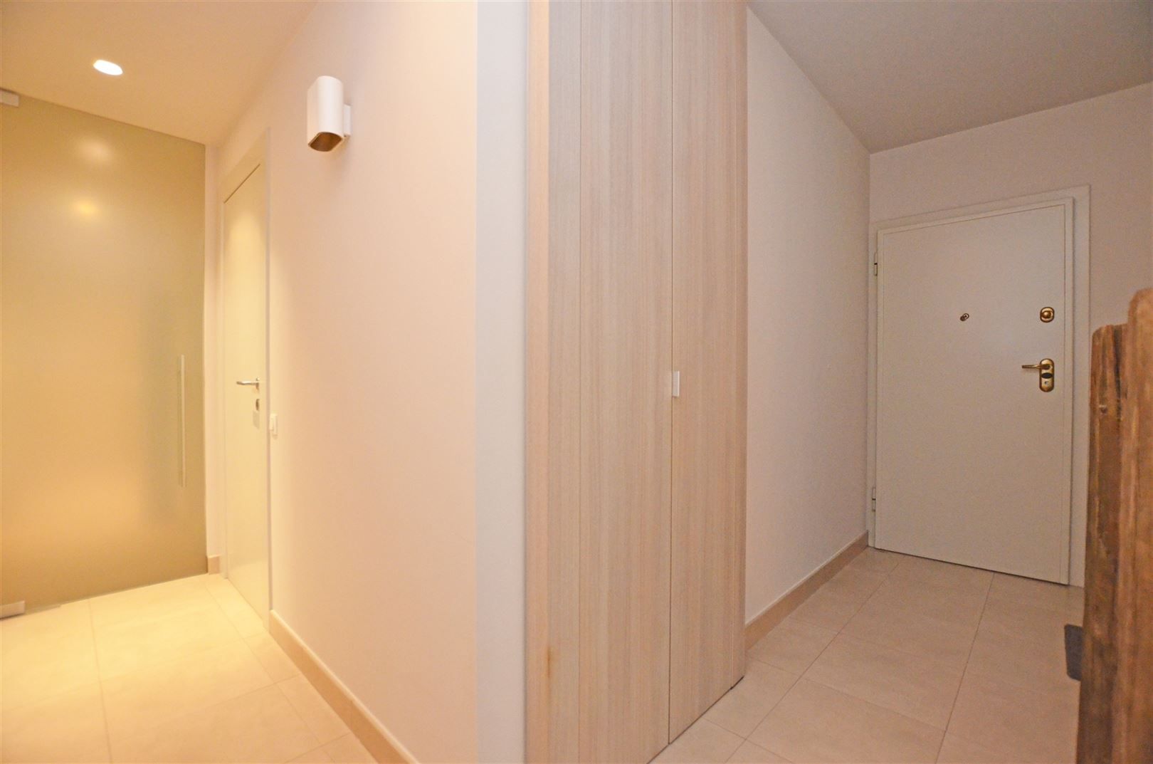 Instapklaar gelijkvloers appartement nabij het centrum foto 10