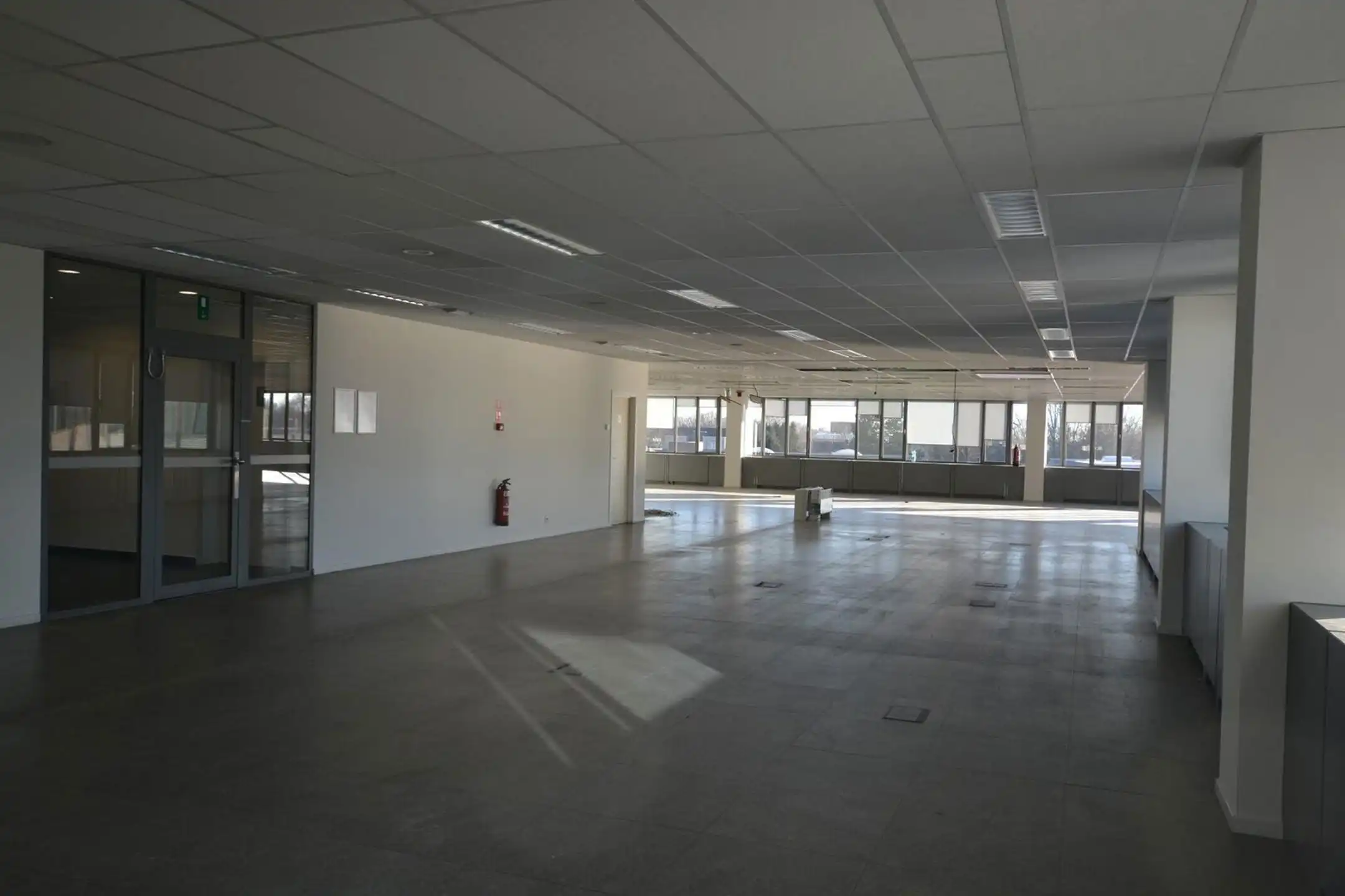 Moderne Opsplitsbare Kantoorruimte langs de E313  foto 6