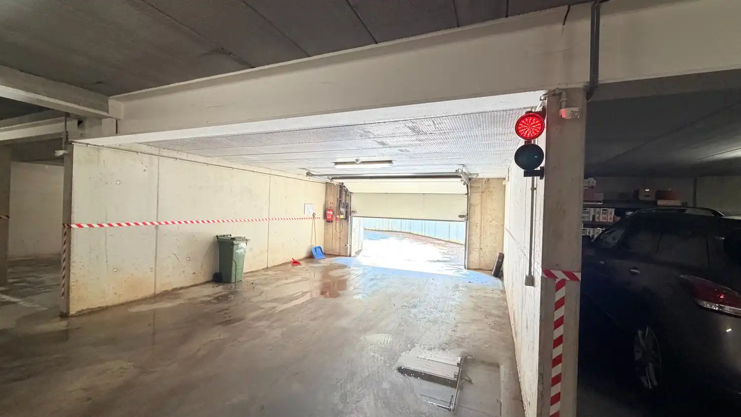 2 staanplaatsen beschikbaar: Veilig parkeren aan scherpe prijs foto 11