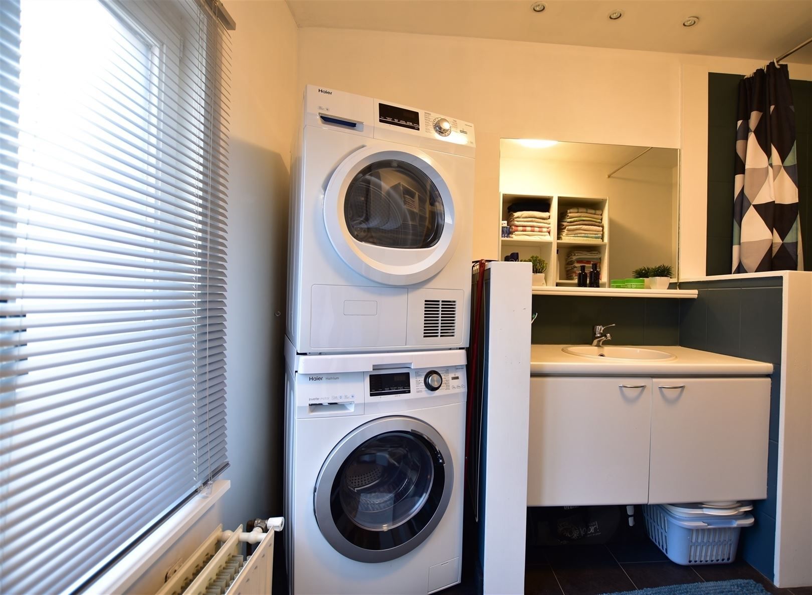 Instapklaar 2-slaapkamerappartement centrum Baasrode foto 9