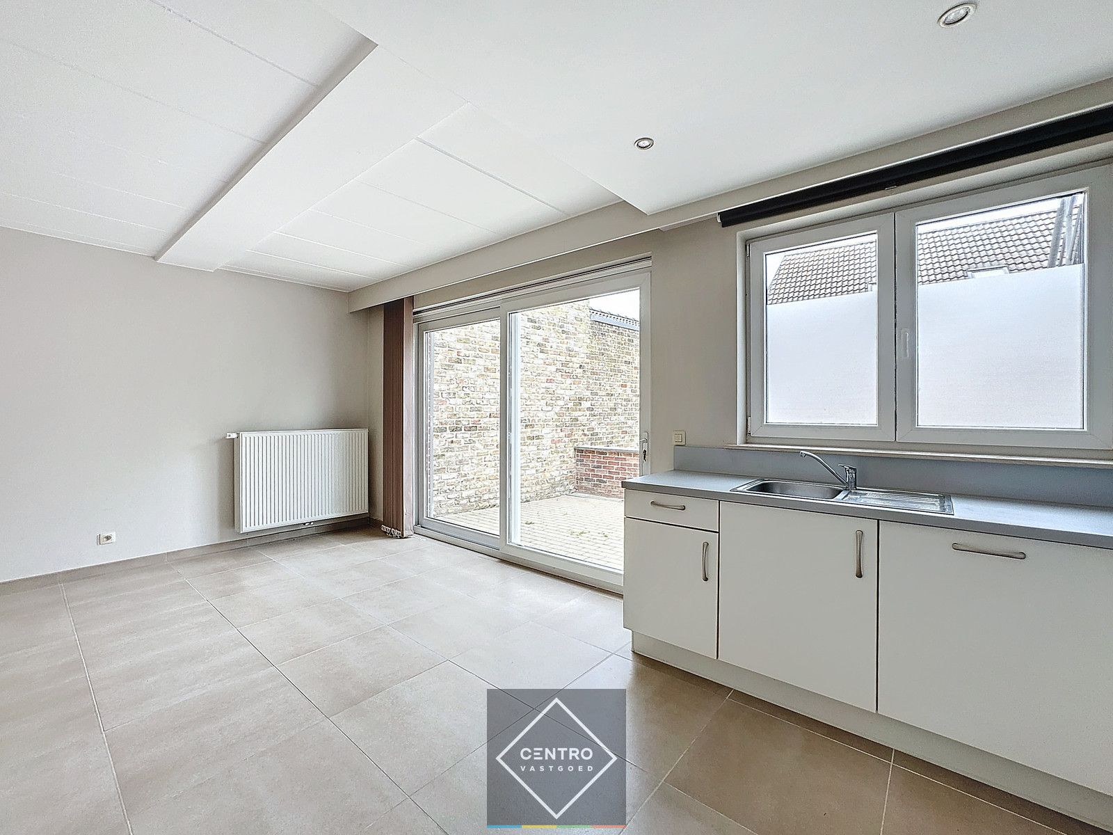 Ruim ENERGIEZUINIG appartement met 2 slpks én met DUBBELE garage! foto 6