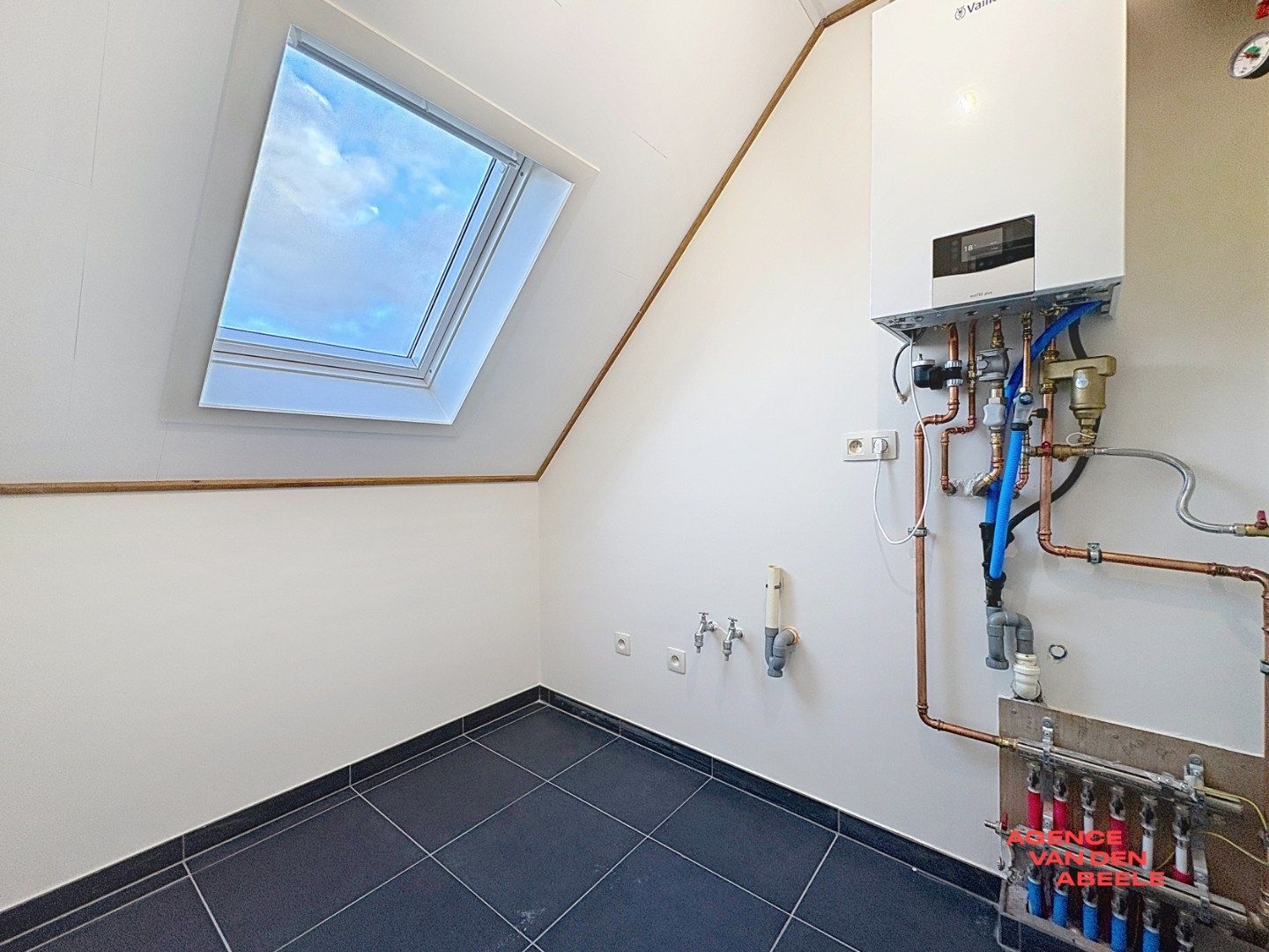 Nieuwbouw bel-étage met terras en garage foto 11