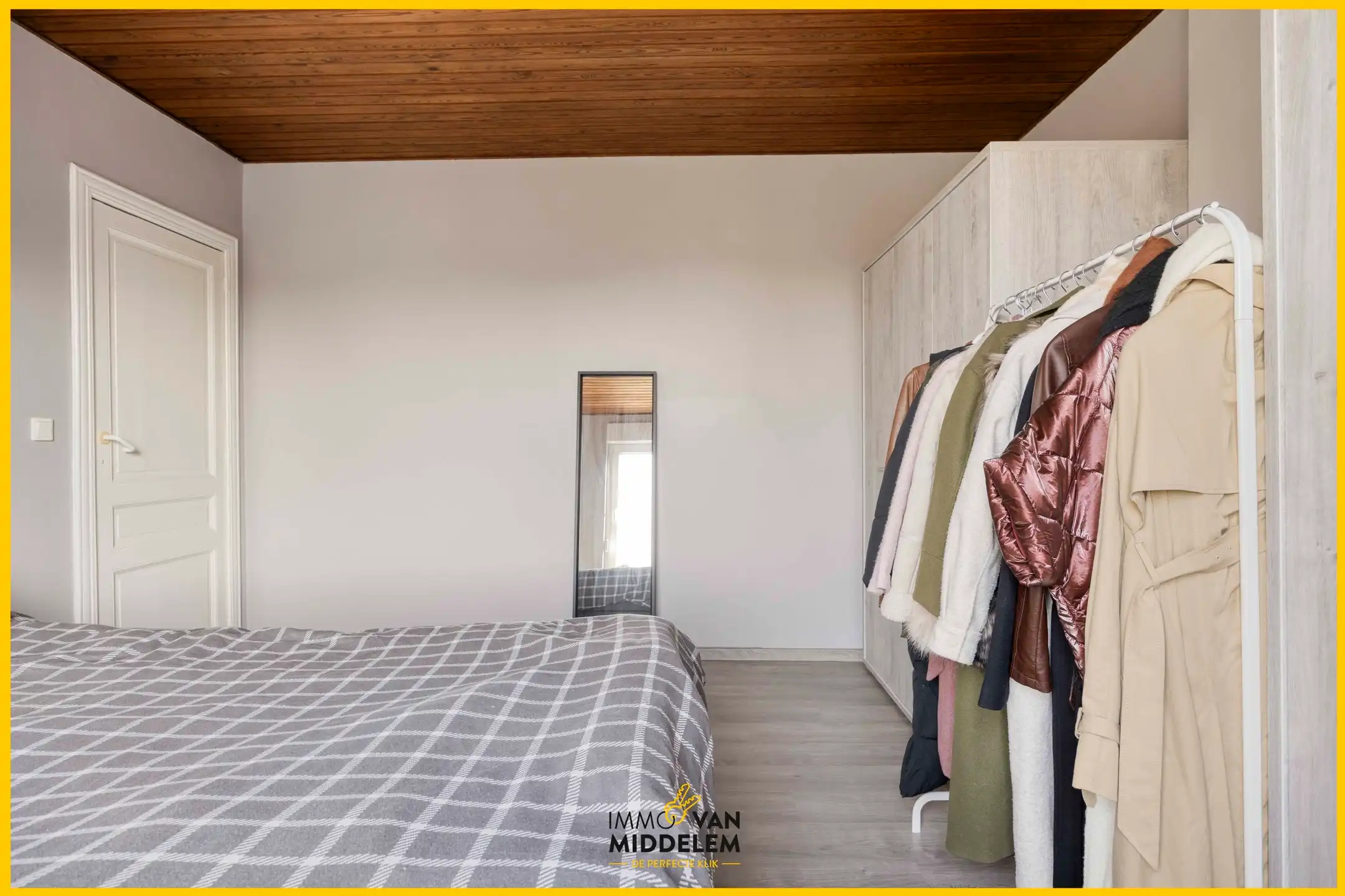 ENERGIEZUINIGE 2-GEVELWONING MET 3 SLPKS, TERRAS EN TUIN foto 10