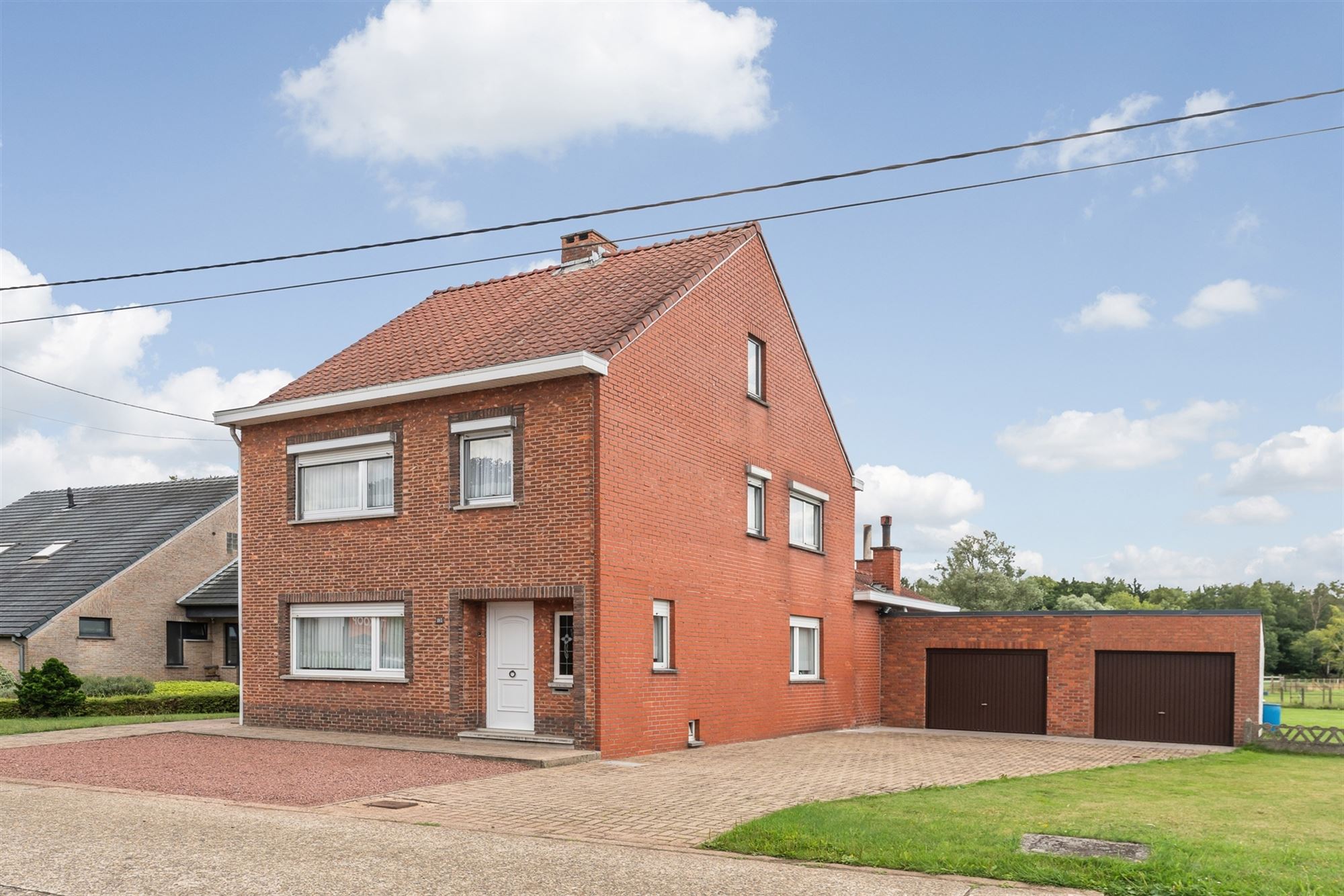OP TE FRISSEN WONING ZEER RUSTIG GELEGEN OP EEN RUIM ZUIDELIJK GEORIËNTEERD PERCEEL TE LEOPOLDSBURG foto 29