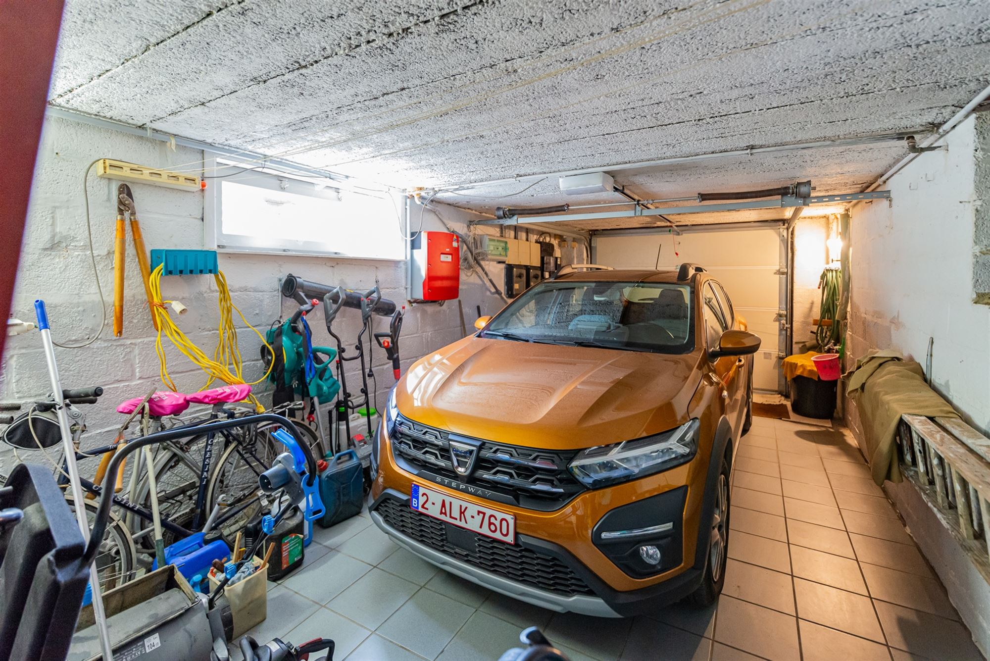 Ruime viergevelwoning met 4 slaapkamers en garage foto 26