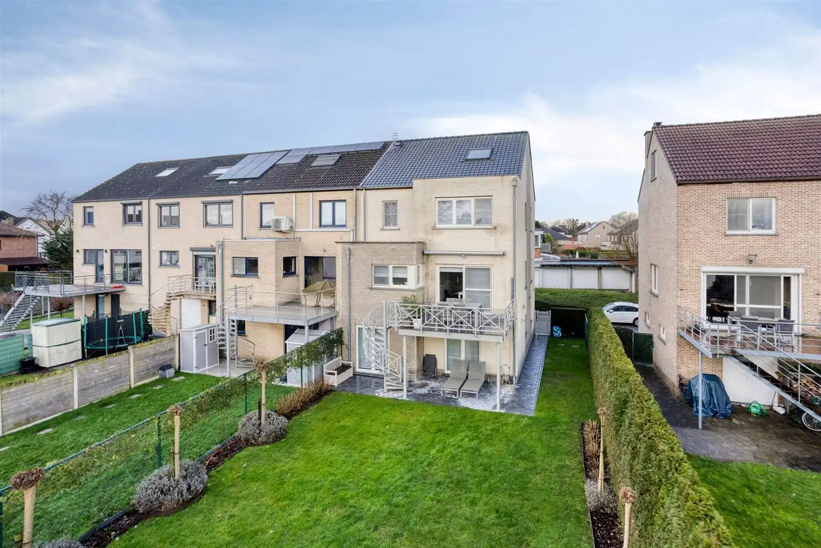 Zeer goede driegevel te koop in Groot-Bijgaarden foto 2