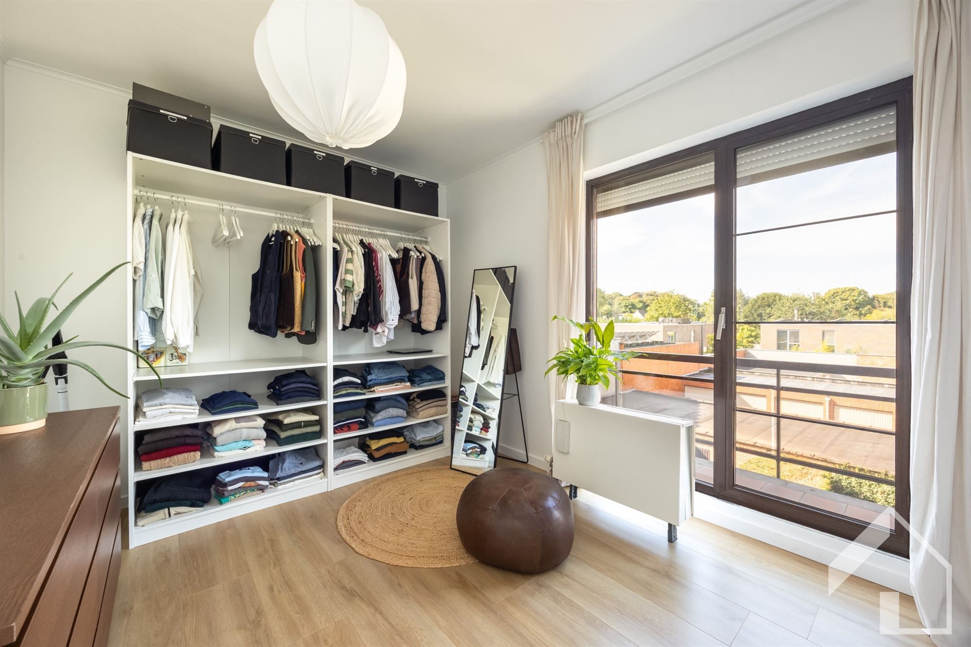 Appartement met 3 slaapkamers! foto 12
