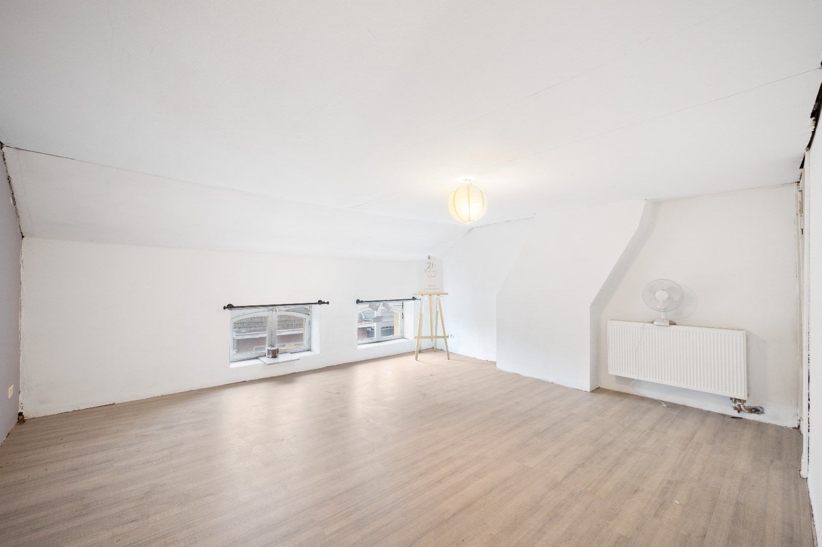 Centraal gelegen gezinswoning met 6 slaapkamers foto 21