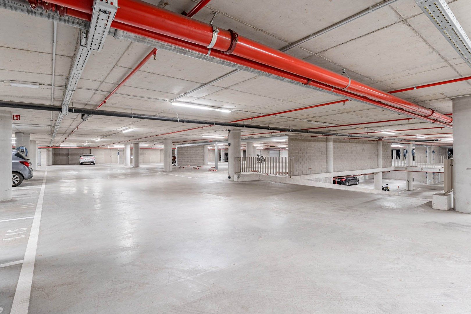 Energiezuinig 1 slpk app, 84m² + terras, parking en berging, exclusieve ligging foto 25
